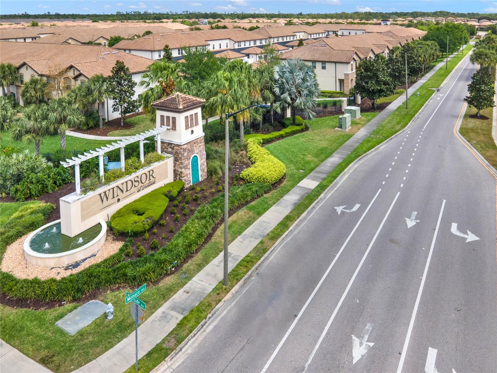 8939 ZURICH LN, KISSIMMEE, FL, 34747