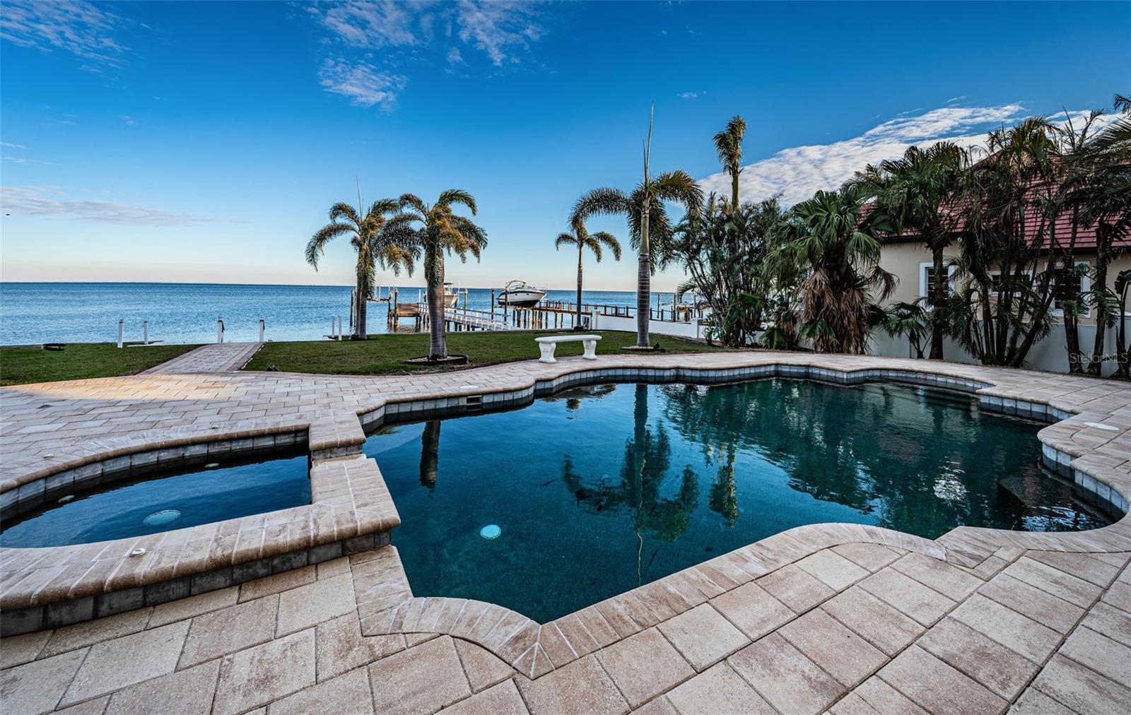 4419 BAYSHORE BLVD NE, ST PETERSBURG, FL, 33703