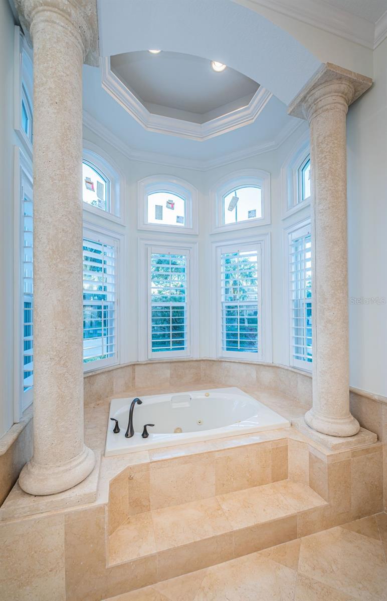 4419 BAYSHORE BLVD NE, ST PETERSBURG, FL, 33703