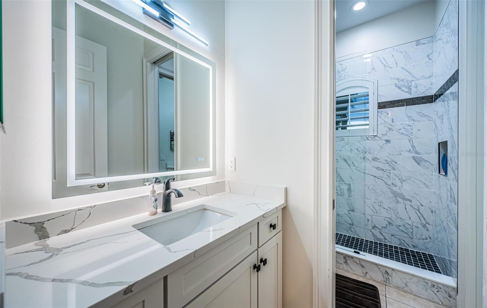 4419 BAYSHORE BLVD NE, ST PETERSBURG, FL, 33703