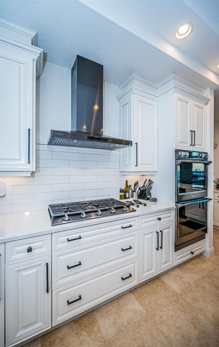 4419 BAYSHORE BLVD NE, ST PETERSBURG, FL, 33703