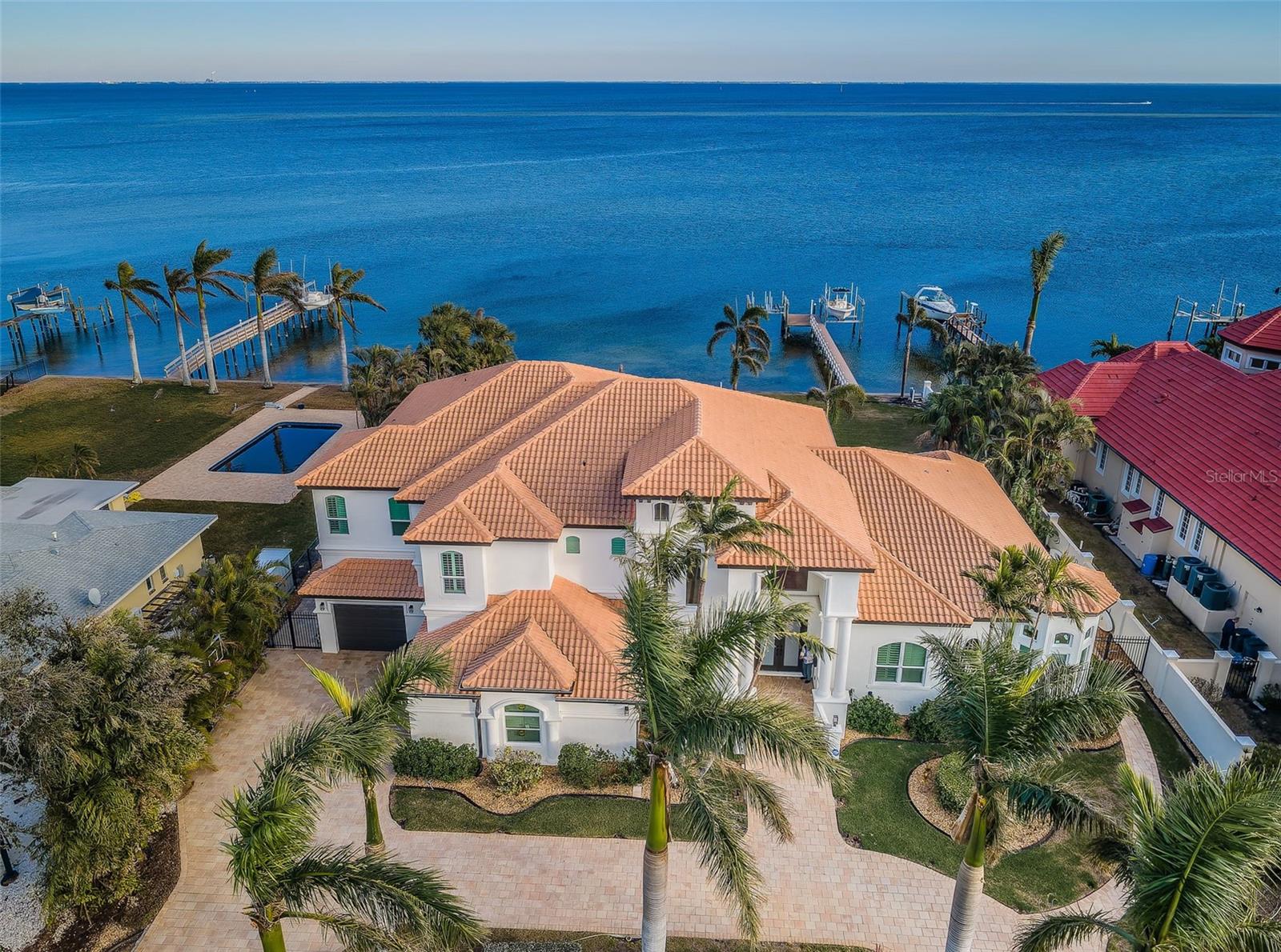 4419 BAYSHORE BLVD NE, ST PETERSBURG, FL, 33703