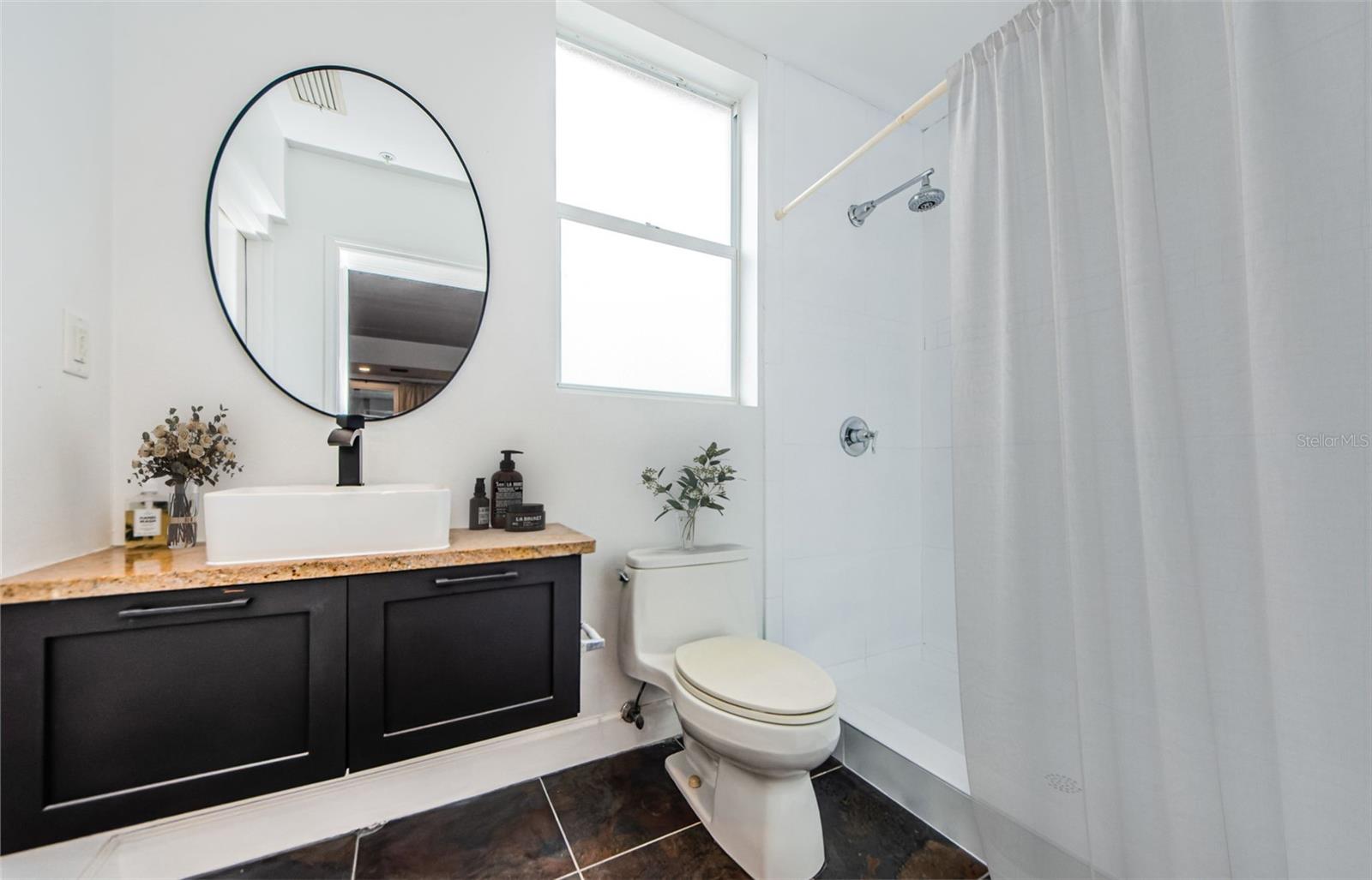 1002 CHANNELSIDE DR #3C, TAMPA, FL, 33602