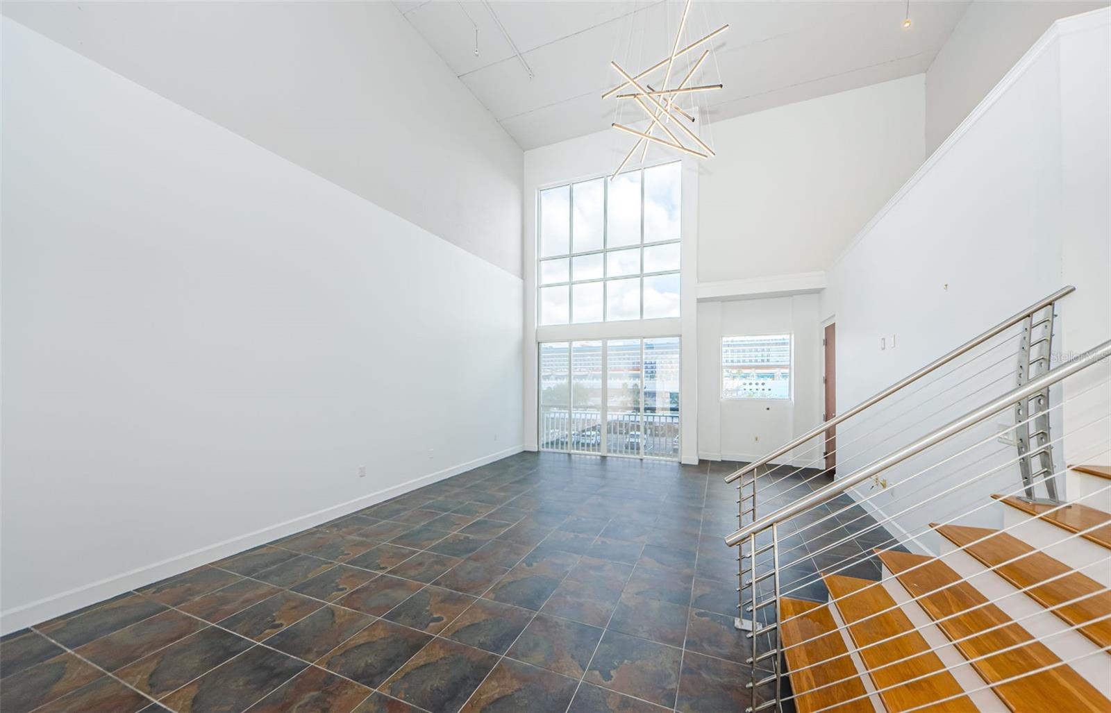 1002 CHANNELSIDE DR #3C, TAMPA, FL, 33602