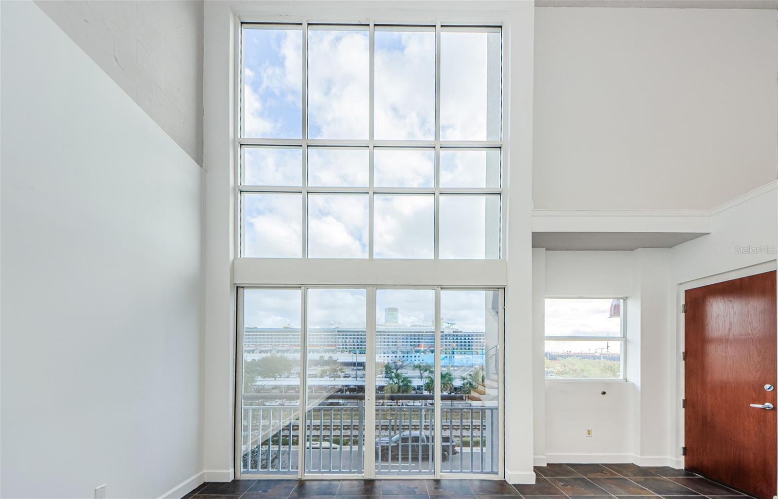 1002 CHANNELSIDE DR #3C, TAMPA, FL, 33602