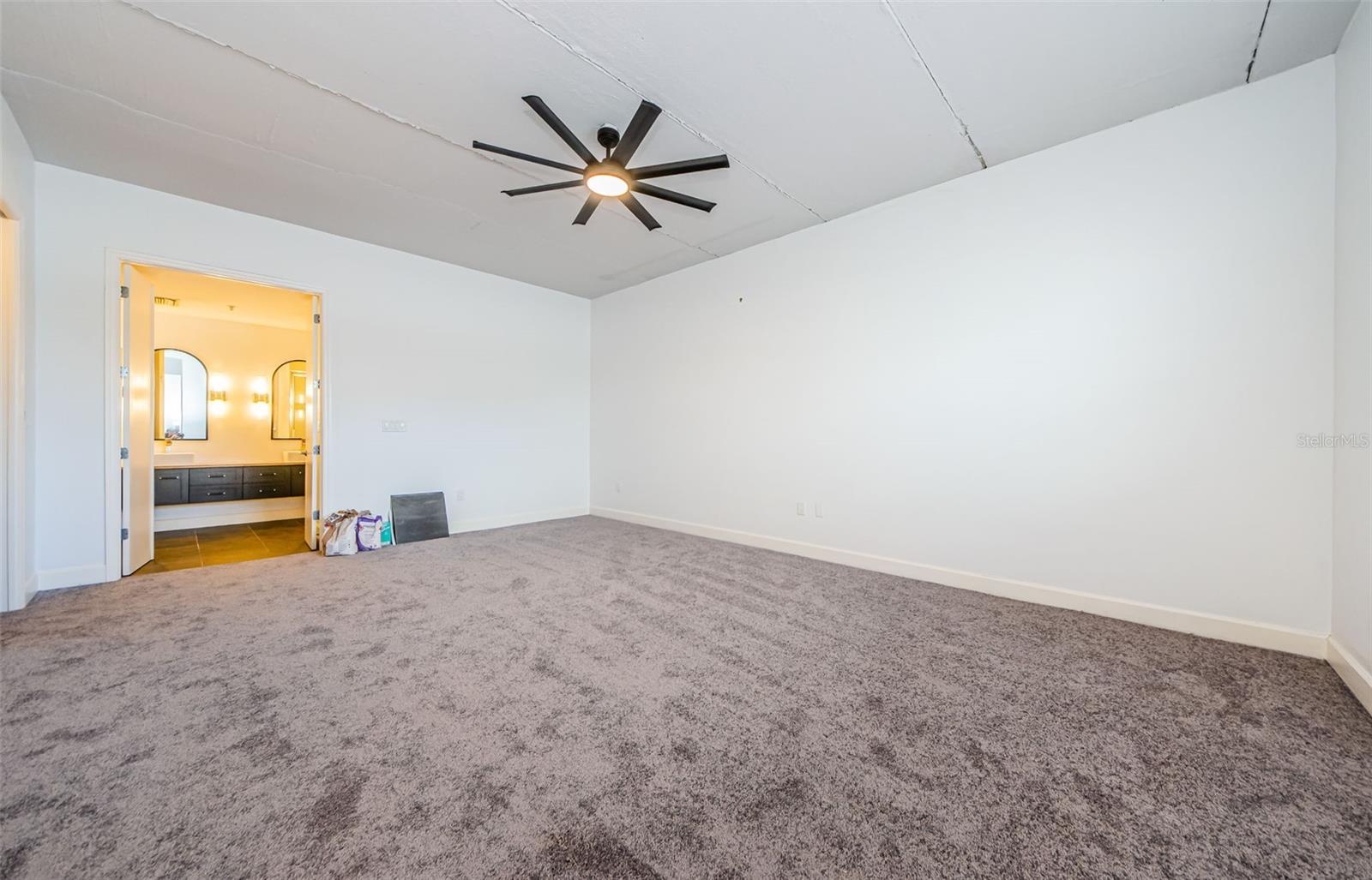 1002 CHANNELSIDE DR #3C, TAMPA, FL, 33602