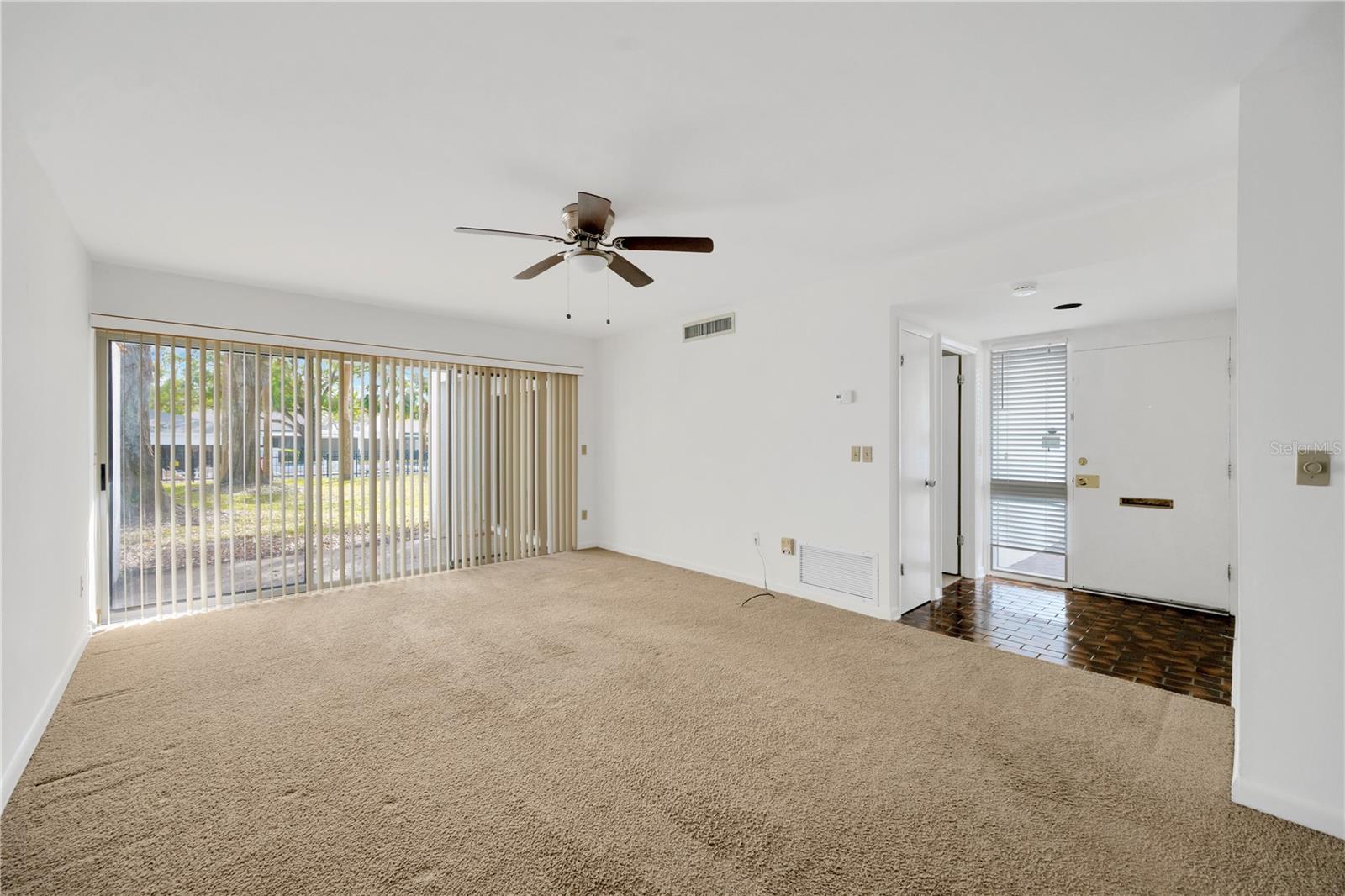 14221 CYPRESS CIR #14221, TAMPA, FL, 33618
