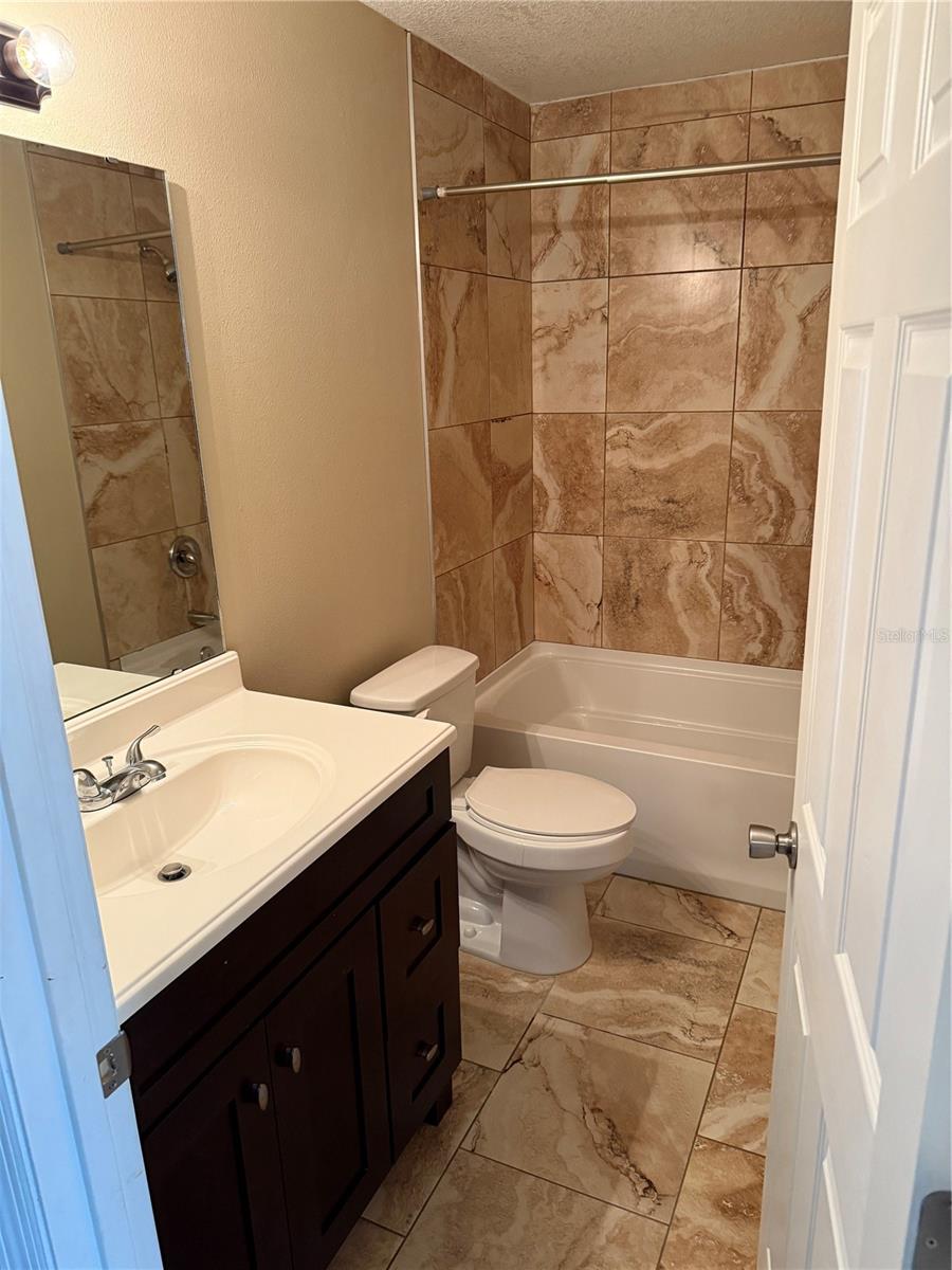 110 S MARY ST #2, EUSTIS, FL, 32726