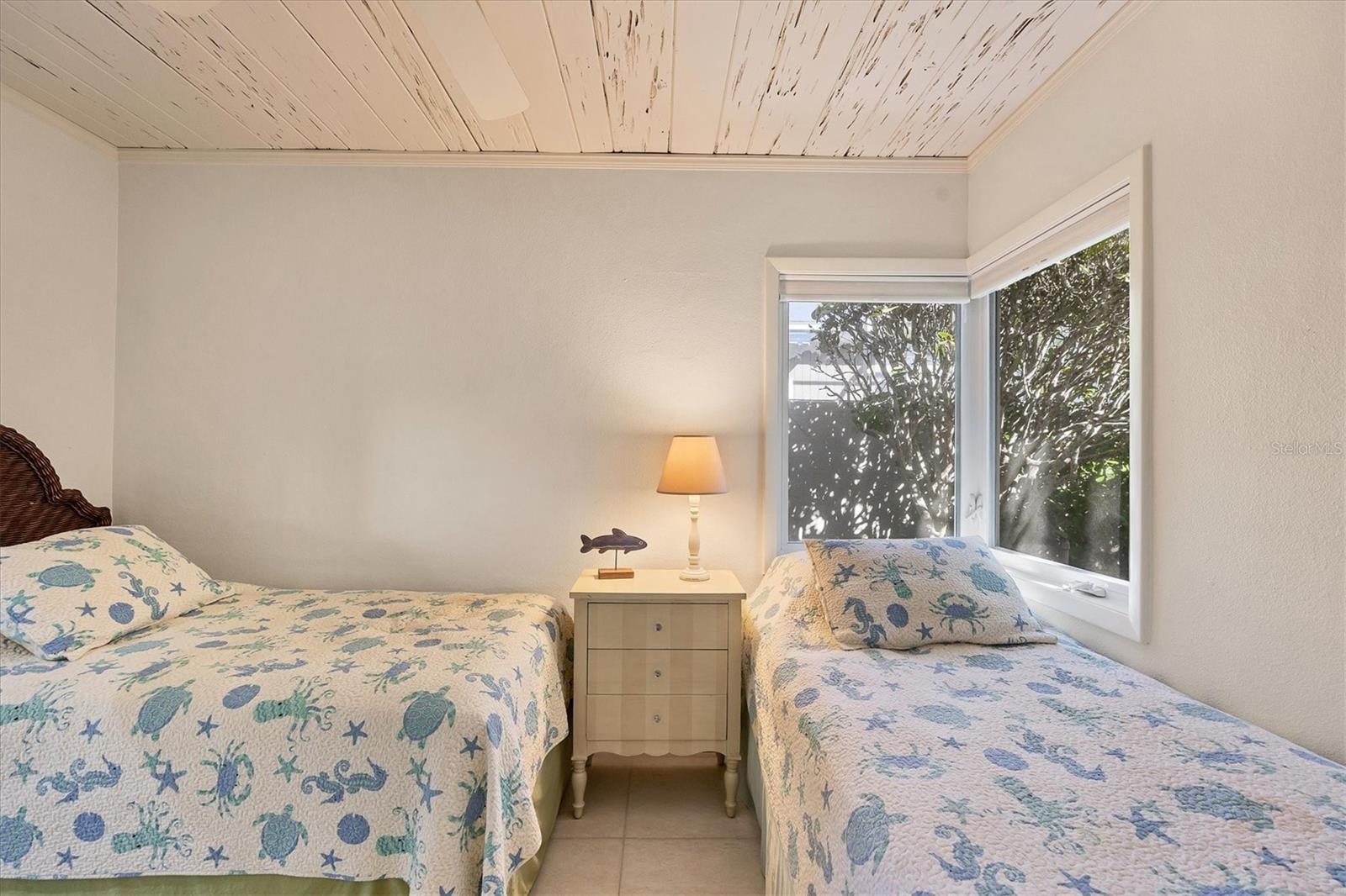 325 CASEY KEY RD, NOKOMIS, FL, 34275