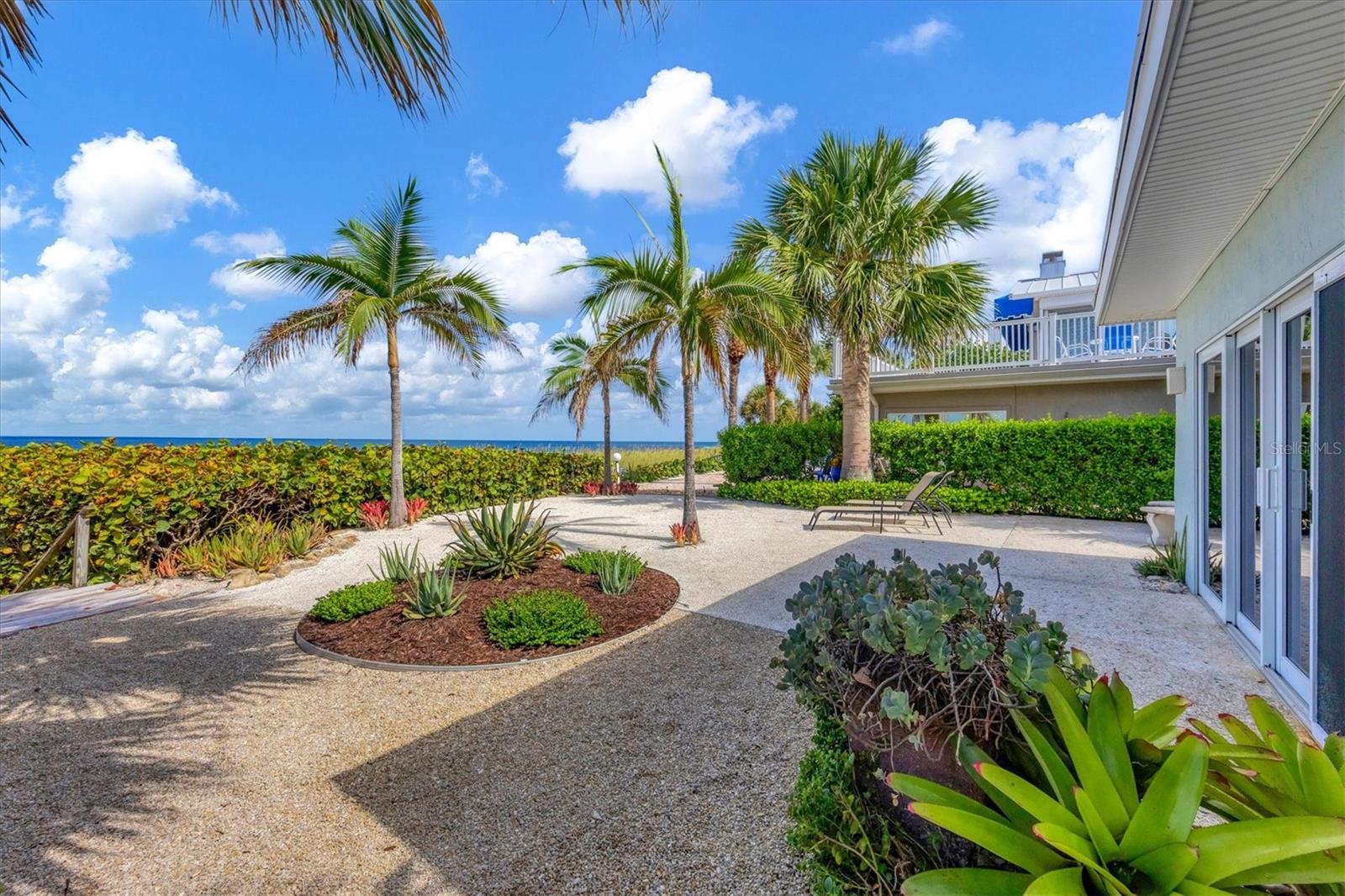 325 CASEY KEY RD, NOKOMIS, FL, 34275