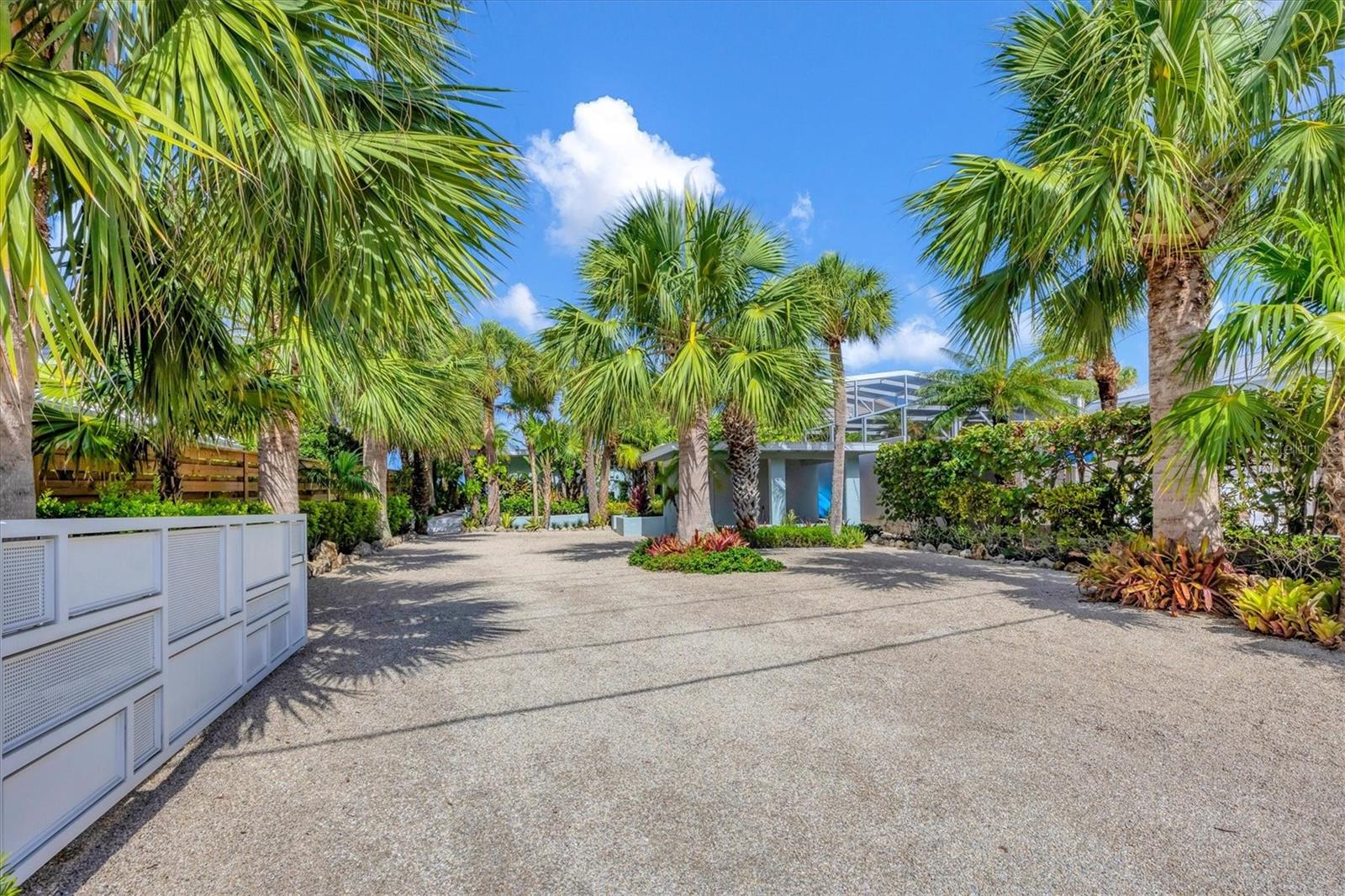 325 CASEY KEY RD, NOKOMIS, FL, 34275