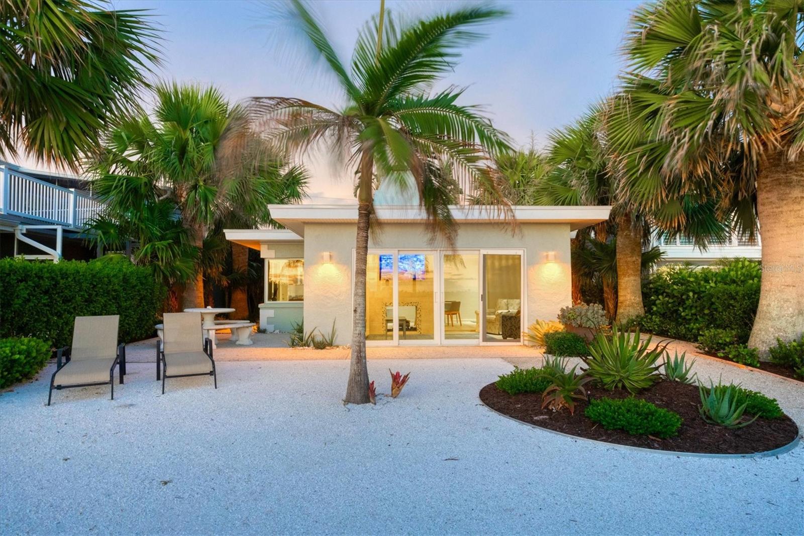 325 CASEY KEY RD, NOKOMIS, FL, 34275