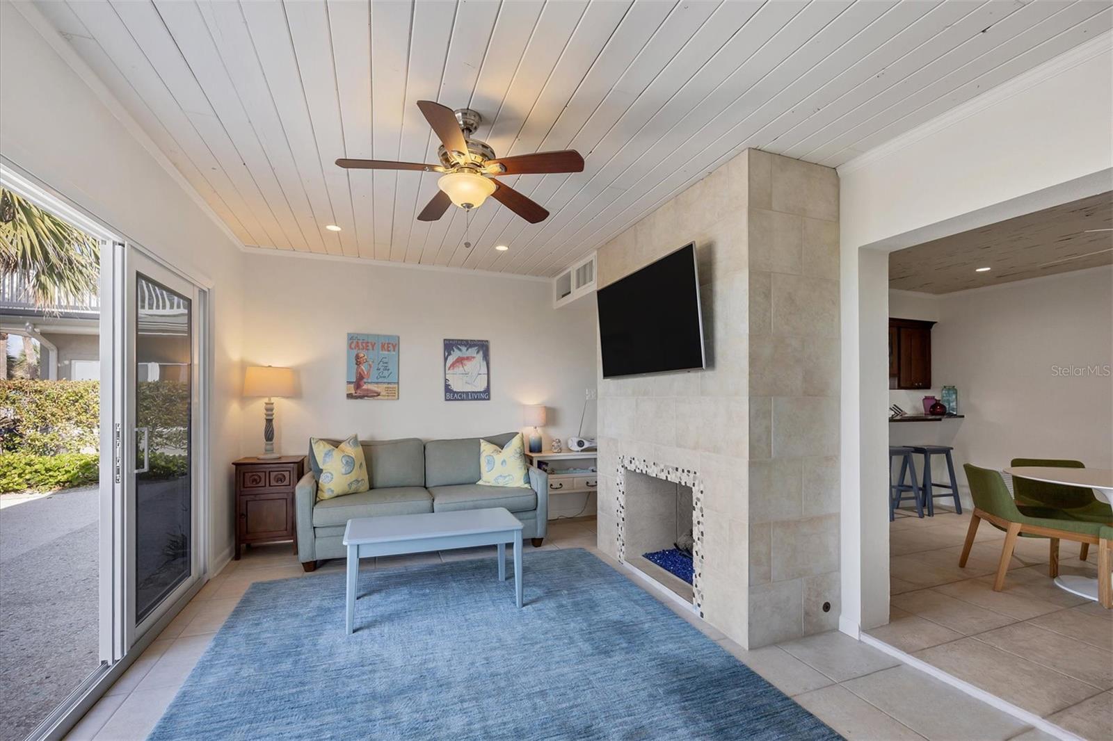 325 CASEY KEY RD, NOKOMIS, FL, 34275