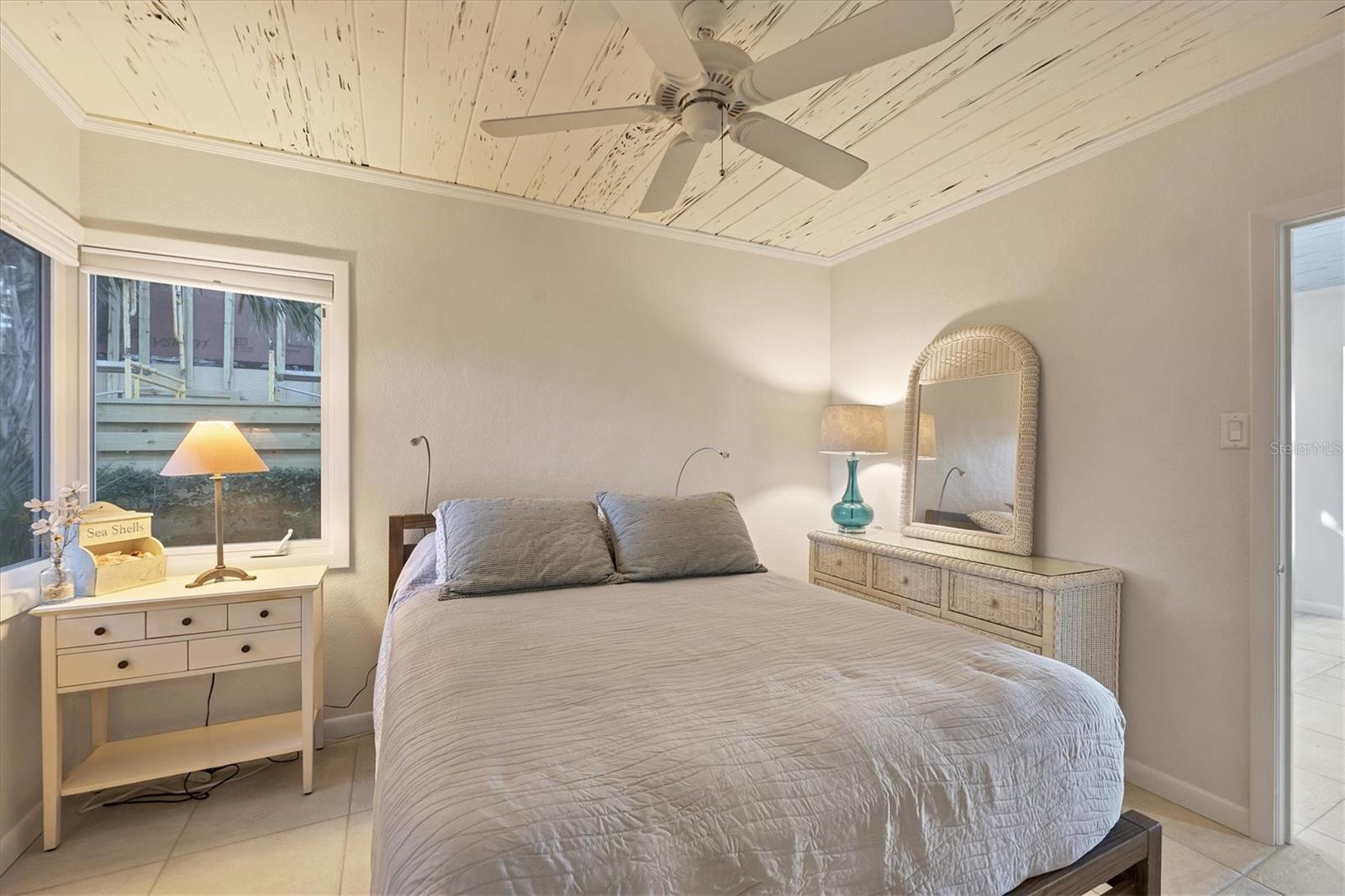 325 CASEY KEY RD, NOKOMIS, FL, 34275