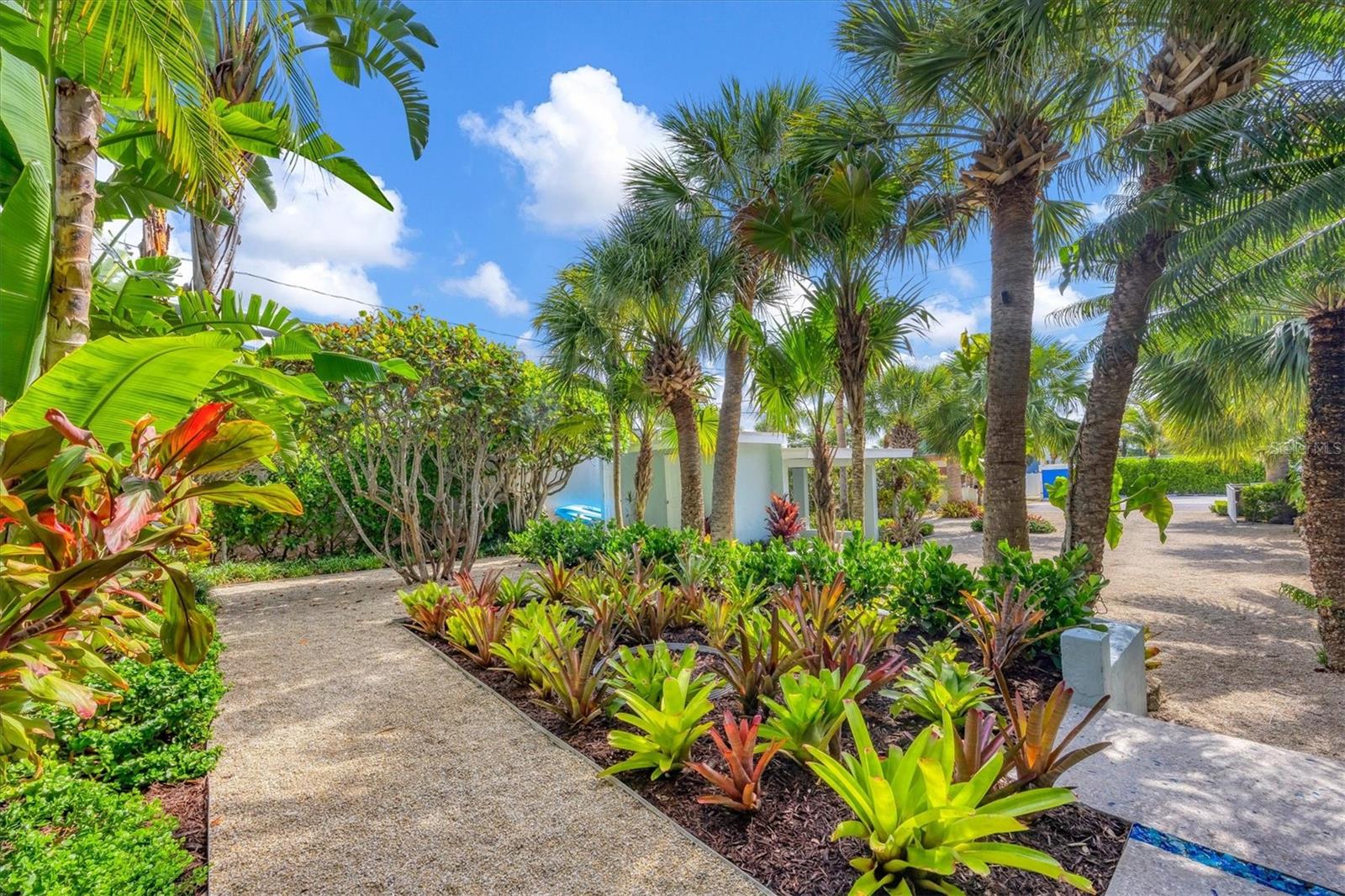 325 CASEY KEY RD, NOKOMIS, FL, 34275