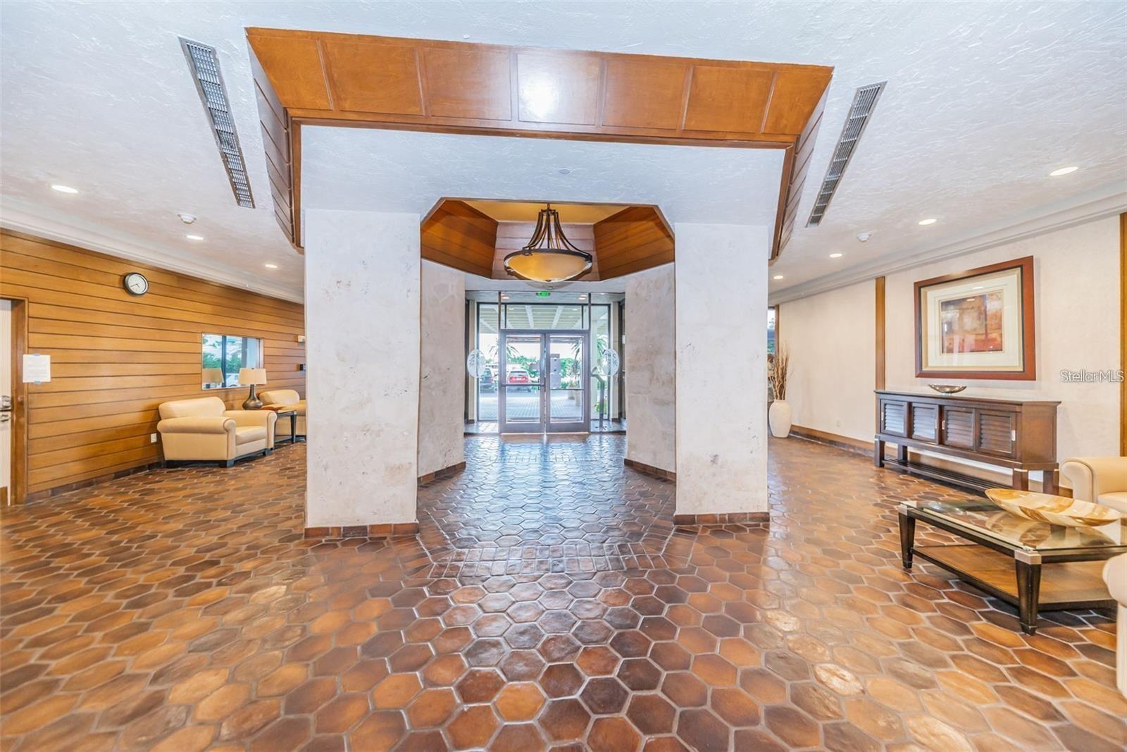 400 ISLAND WAY #309, CLEARWATER BEACH, FL, 33767