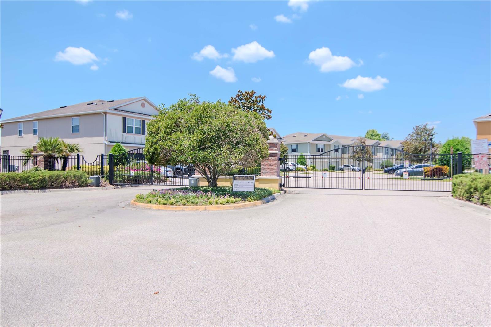 8951 TURNSTONE HAVEN PL, TAMPA, FL, 33619