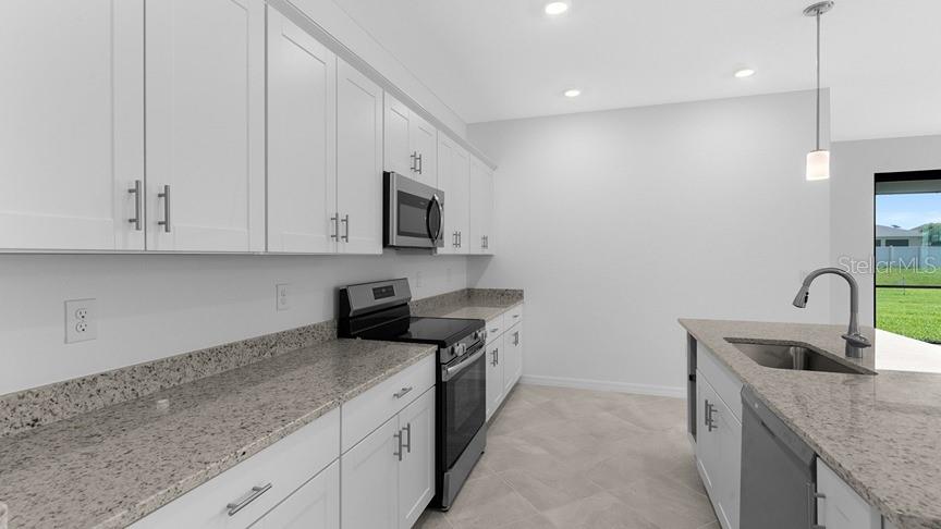 2009 GARDENIA AVE, PORT CHARLOTTE, FL, 33953