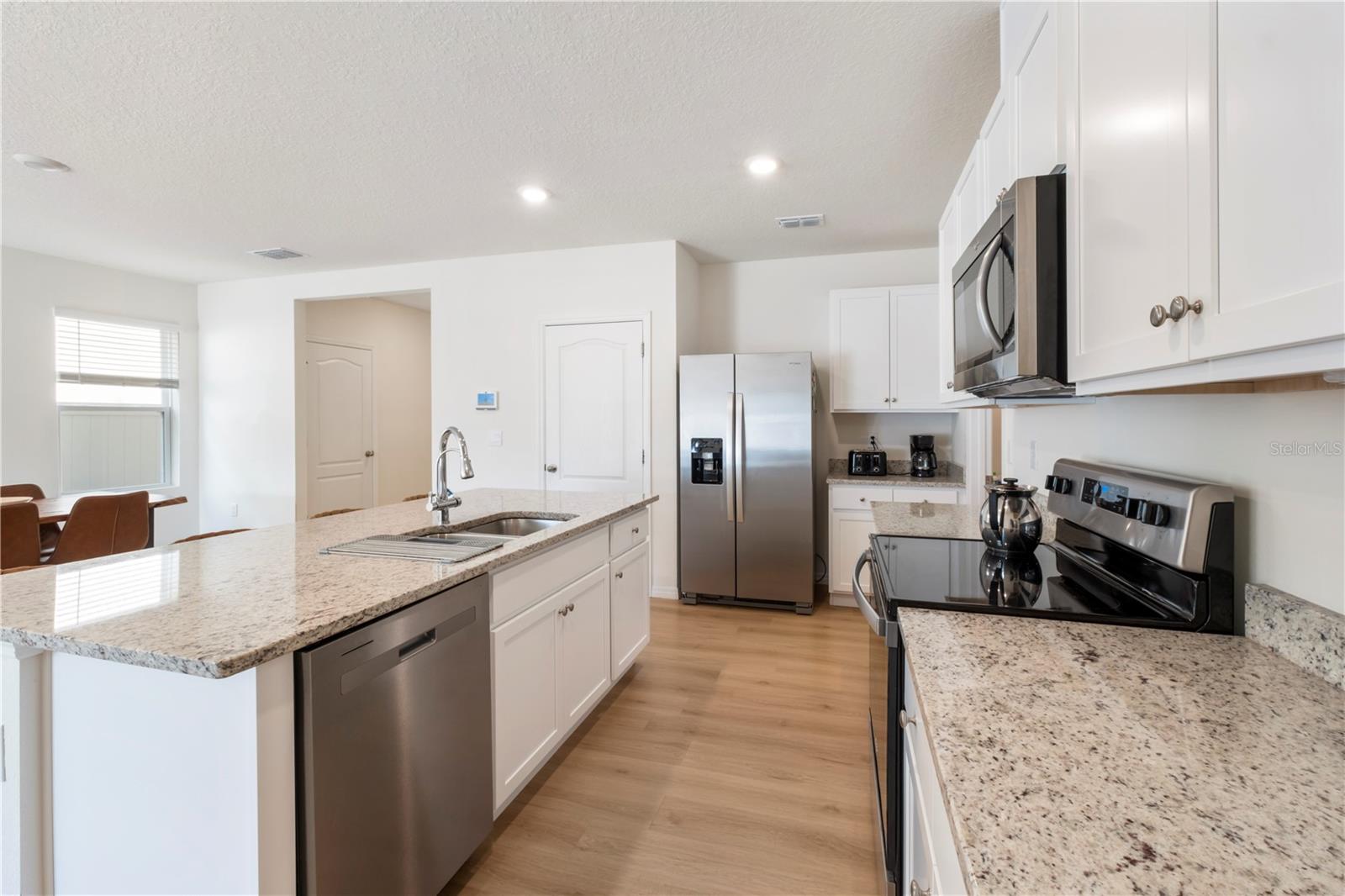 2630 ANGEL FALLS DR, DAVENPORT, FL, 33837