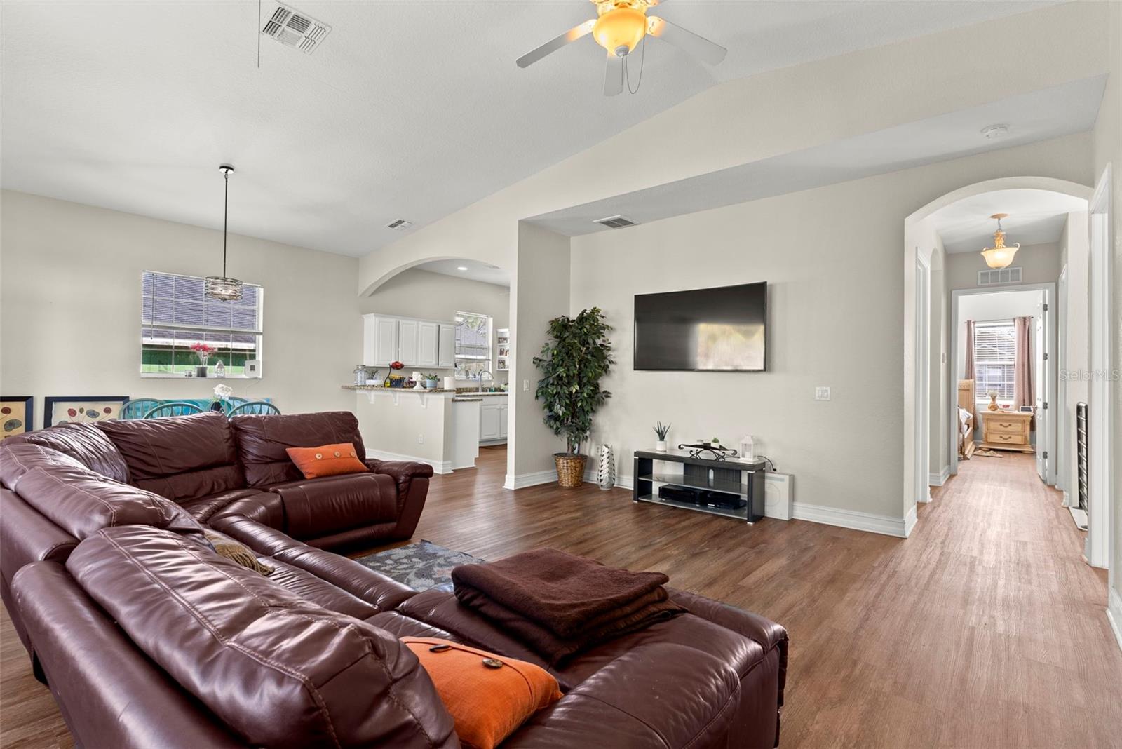 8235 GULF WAY, HUDSON, FL, 34667