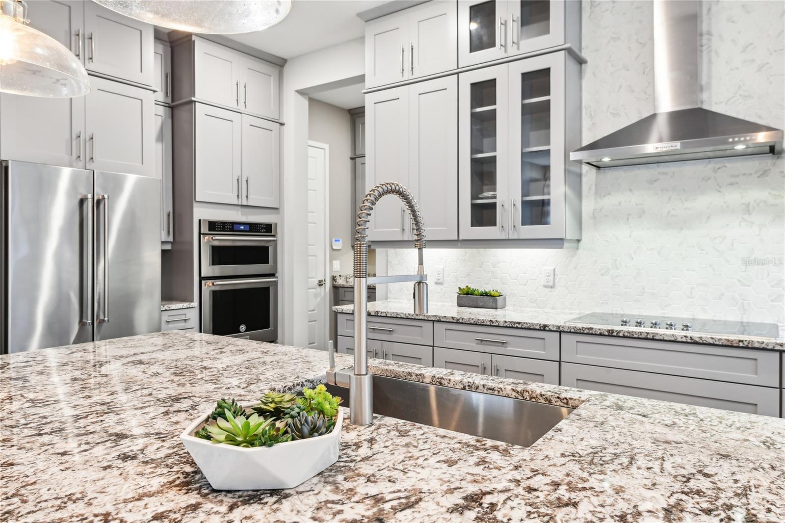 6054 BIMINI TWIST LOOP, ORLANDO, FL, 32819