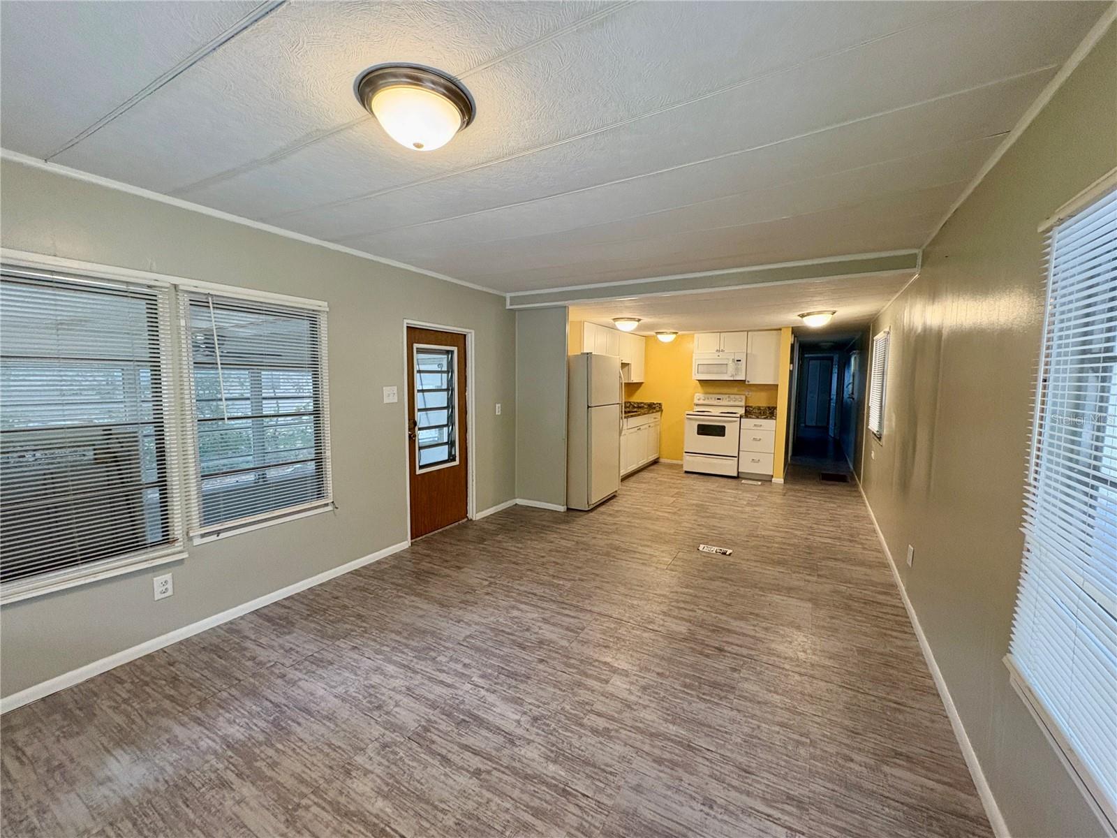 38601 BANES DR, ZEPHYRHILLS, FL, 33540