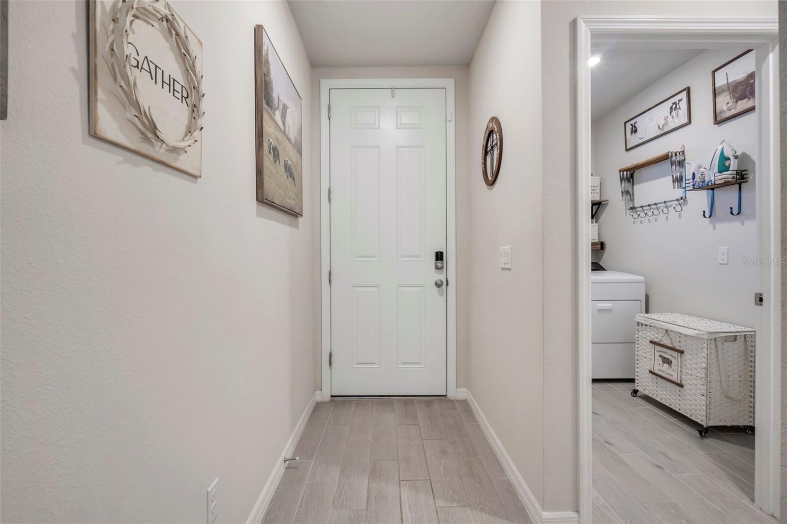 3328 CURLEW AVE, LEESBURG, FL, 34748