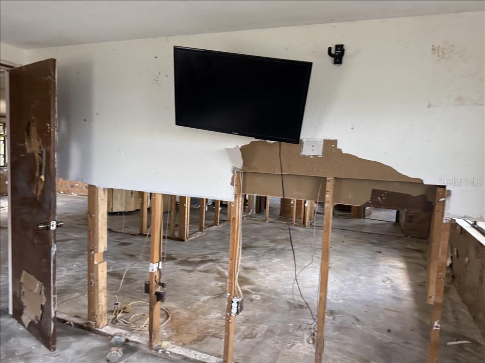 12812 1ST ISLE, HUDSON, FL, 34667