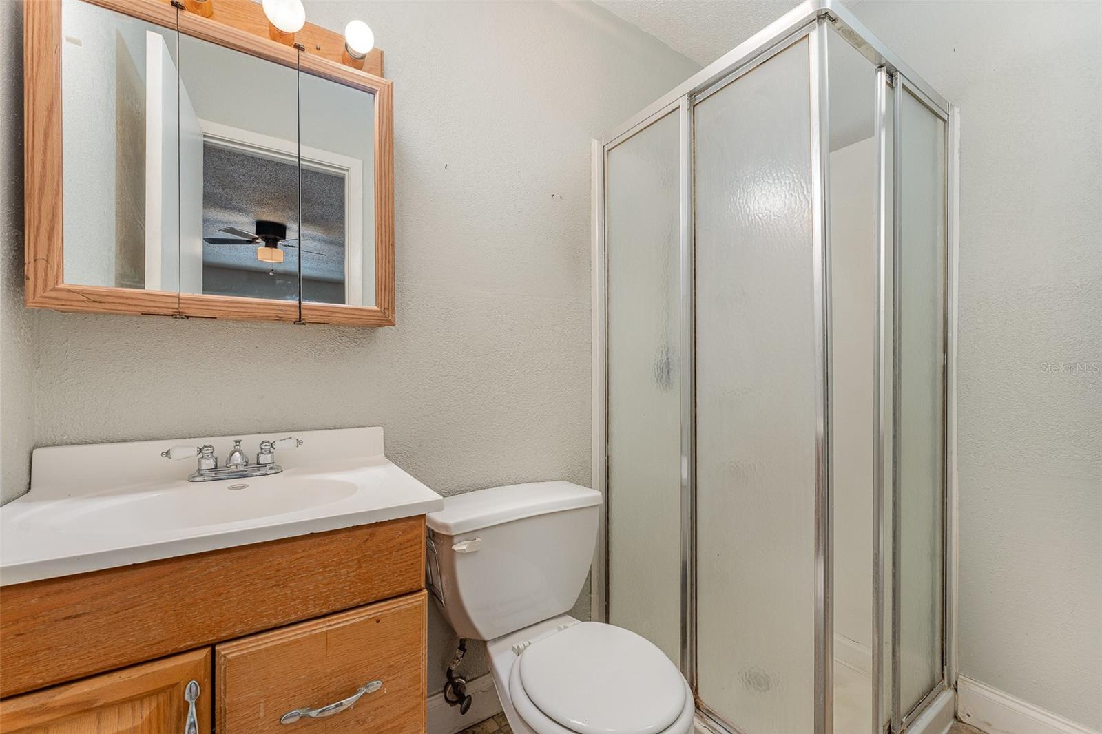325 E THELMA ST, LAKE ALFRED, FL, 33850