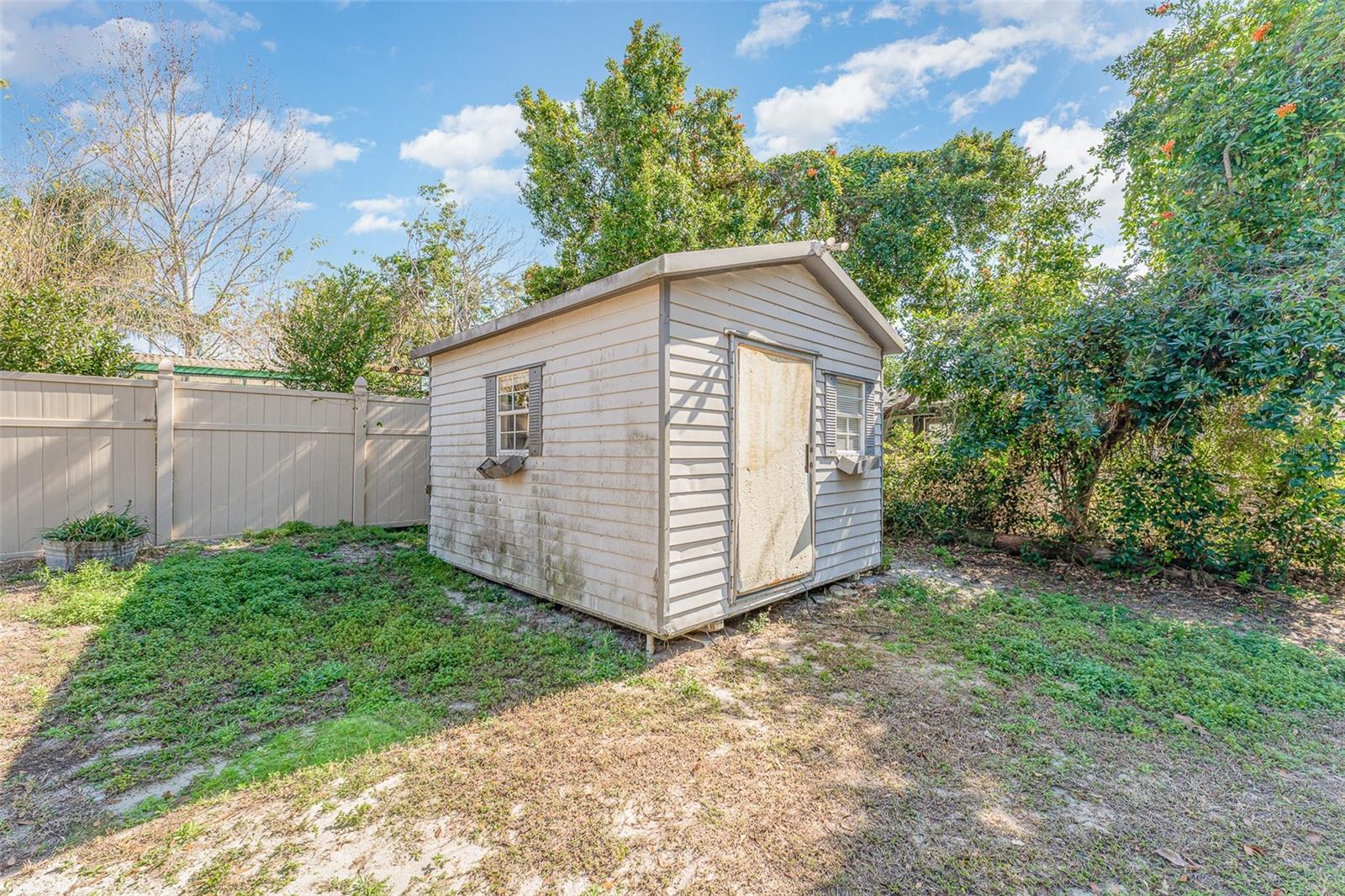 325 E THELMA ST, LAKE ALFRED, FL, 33850