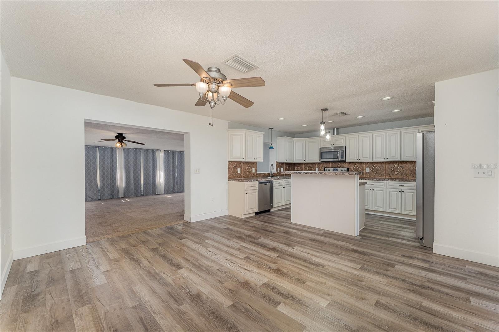 325 E THELMA ST, LAKE ALFRED, FL, 33850