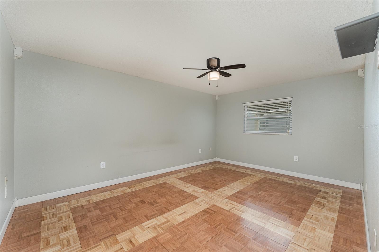 325 E THELMA ST, LAKE ALFRED, FL, 33850