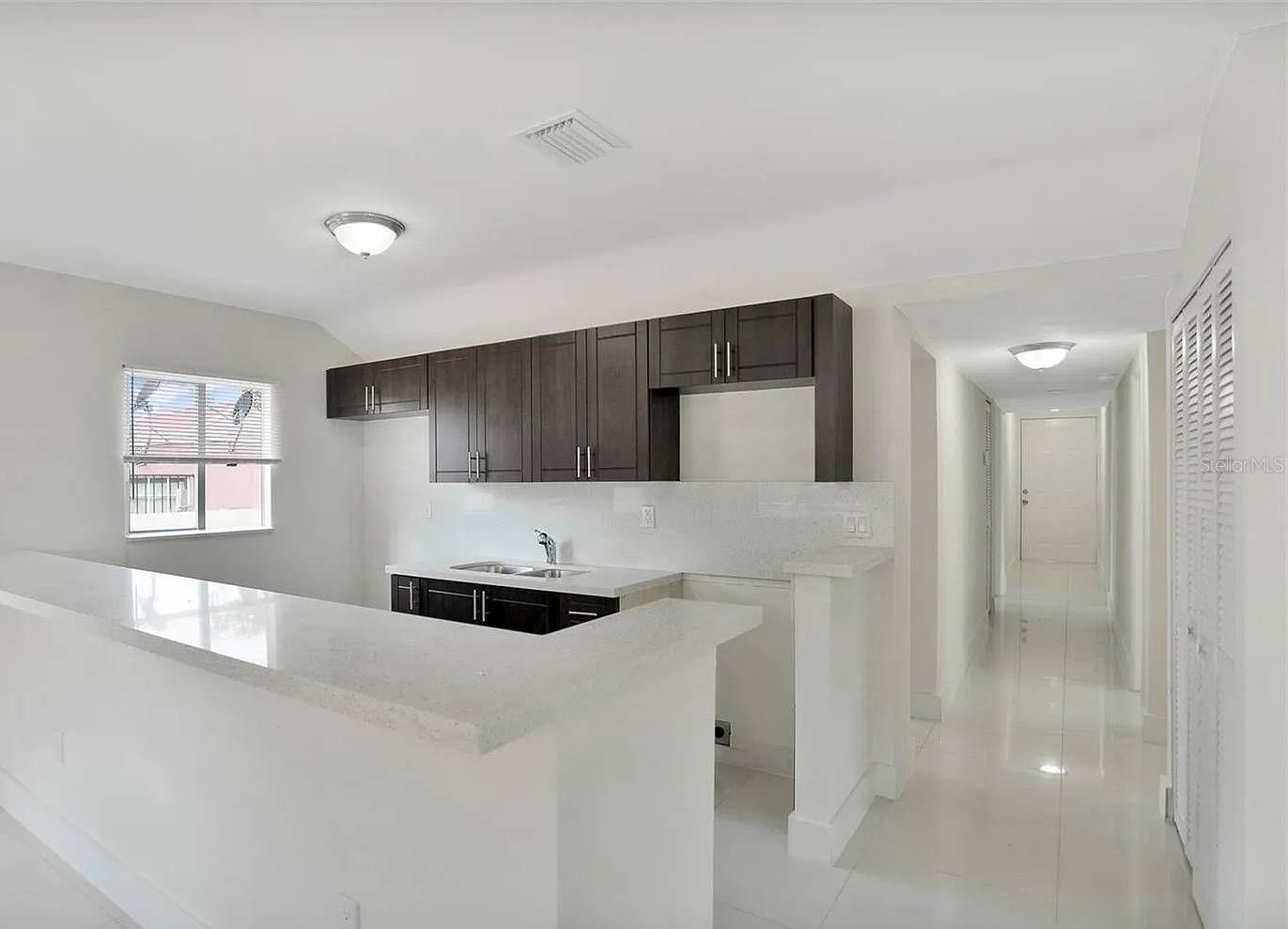 2071 NW 86TH ST, MIAMI, FL, 33147