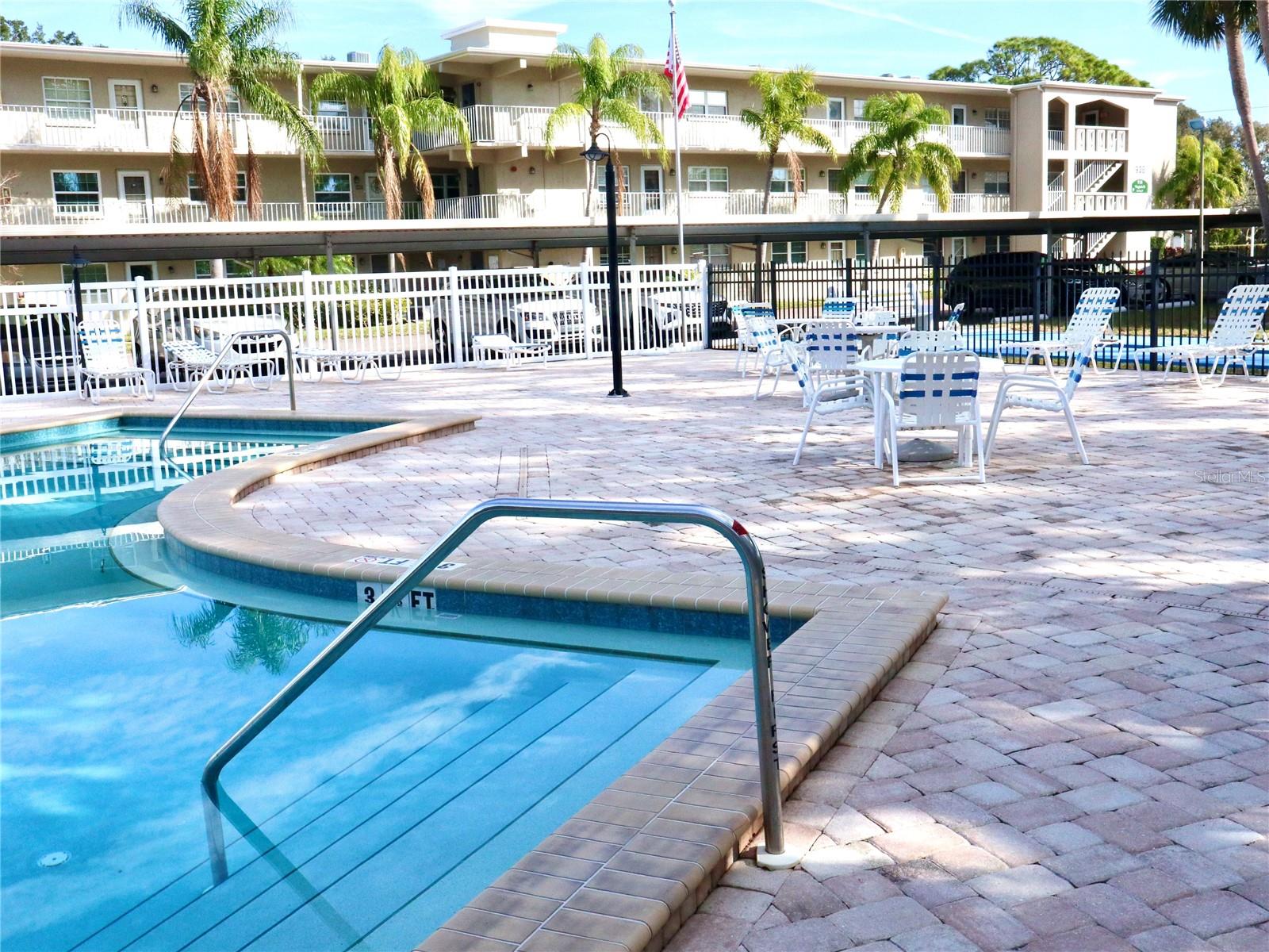 946 VIRGINIA ST #102, DUNEDIN, FL, 34698