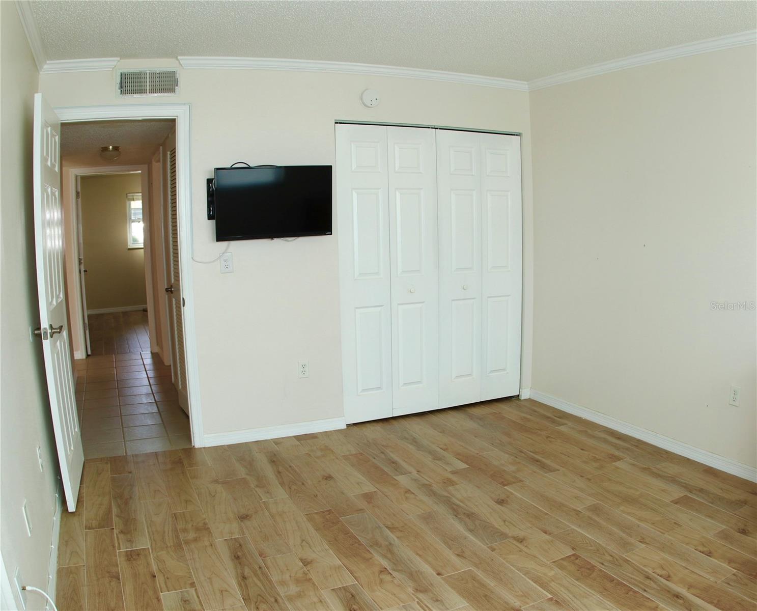 946 VIRGINIA ST #102, DUNEDIN, FL, 34698