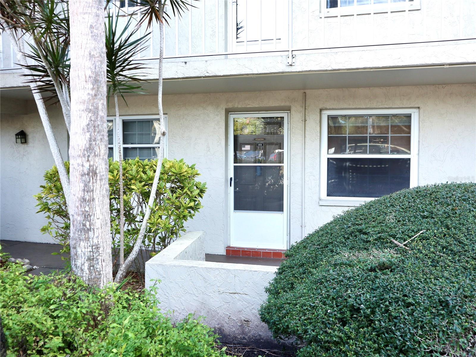 946 VIRGINIA ST #102, DUNEDIN, FL, 34698