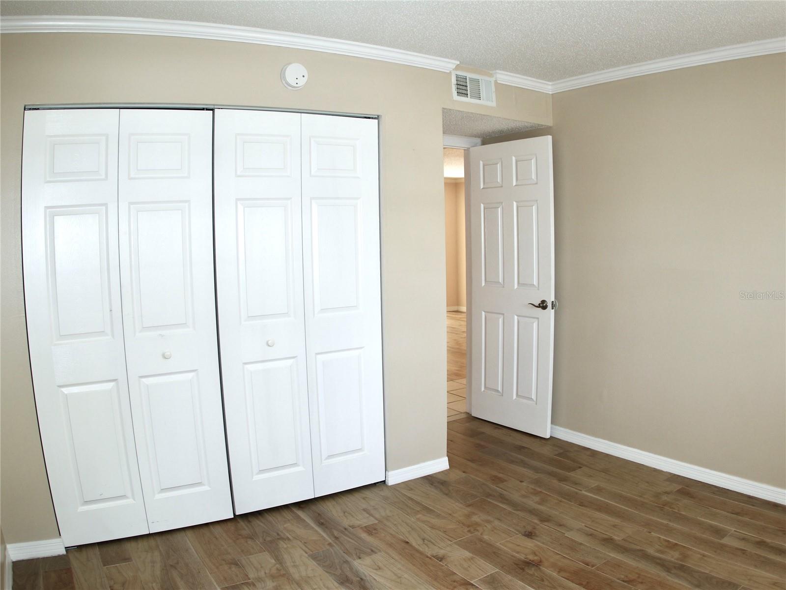 946 VIRGINIA ST #102, DUNEDIN, FL, 34698