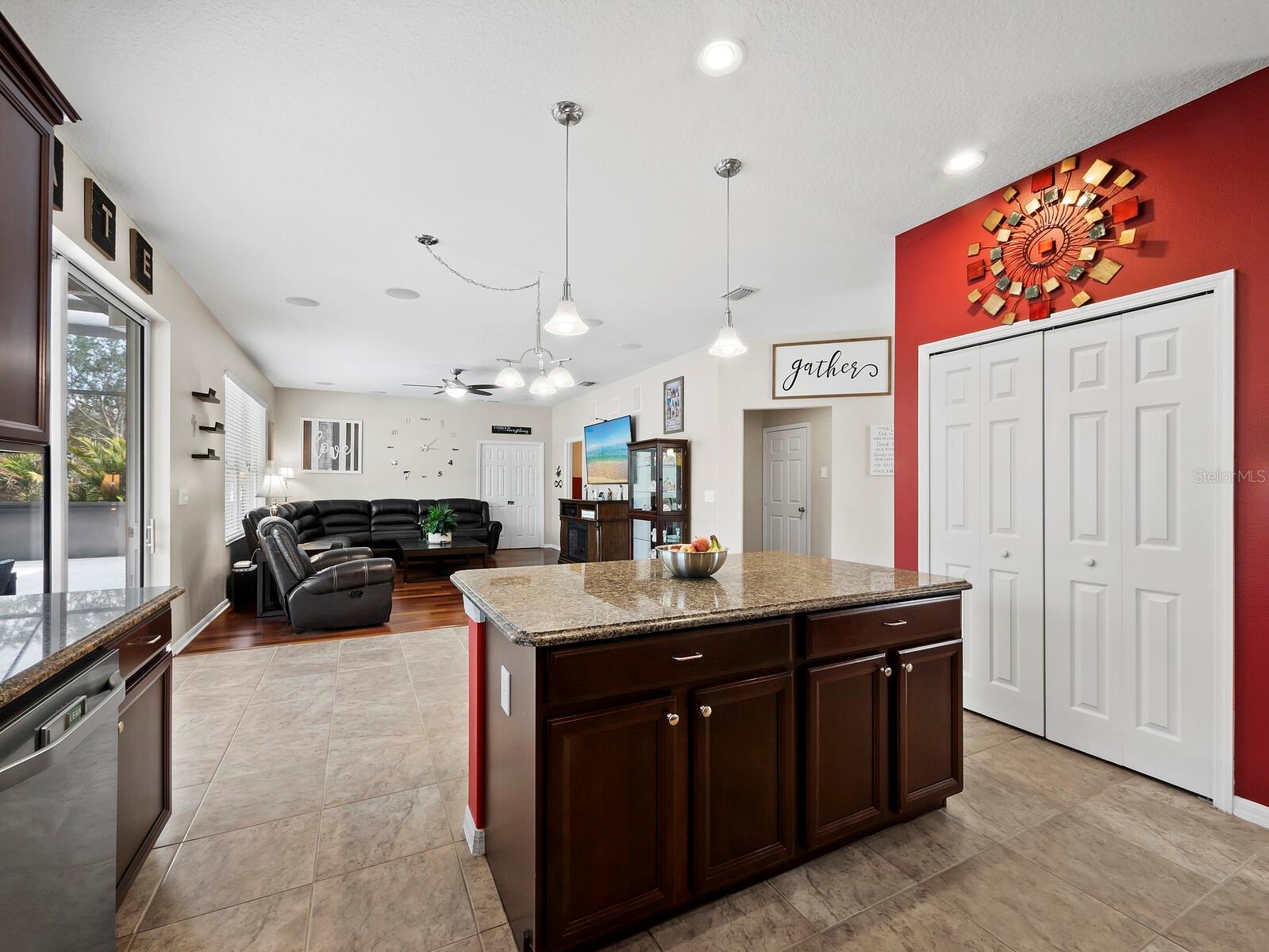 6150 42ND STREET CIR E, BRADENTON, FL, 34203