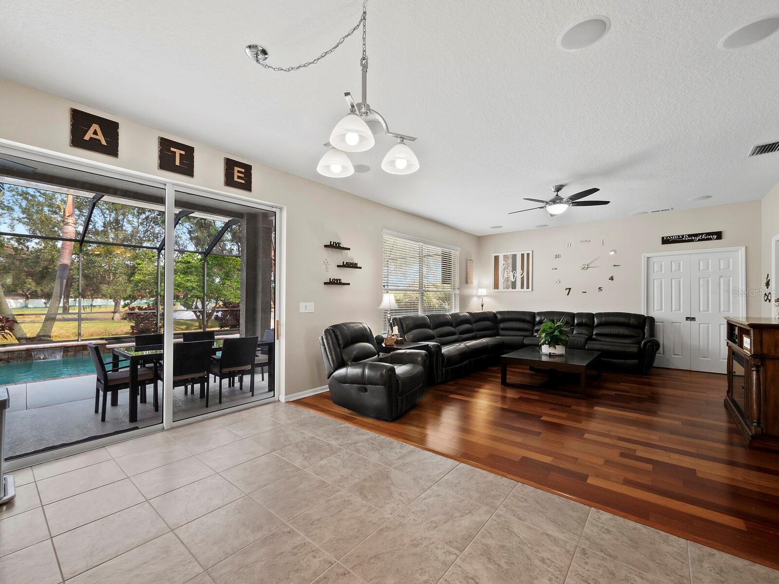 6150 42ND STREET CIR E, BRADENTON, FL, 34203