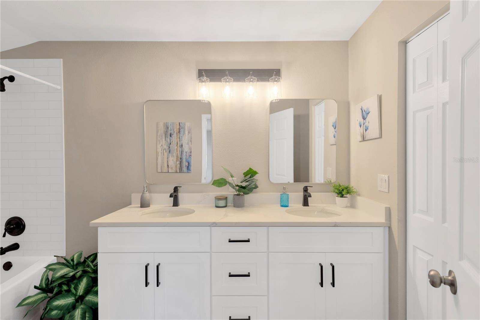 12918 CAMBRIDGE AVE, TAMPA, FL, 33624