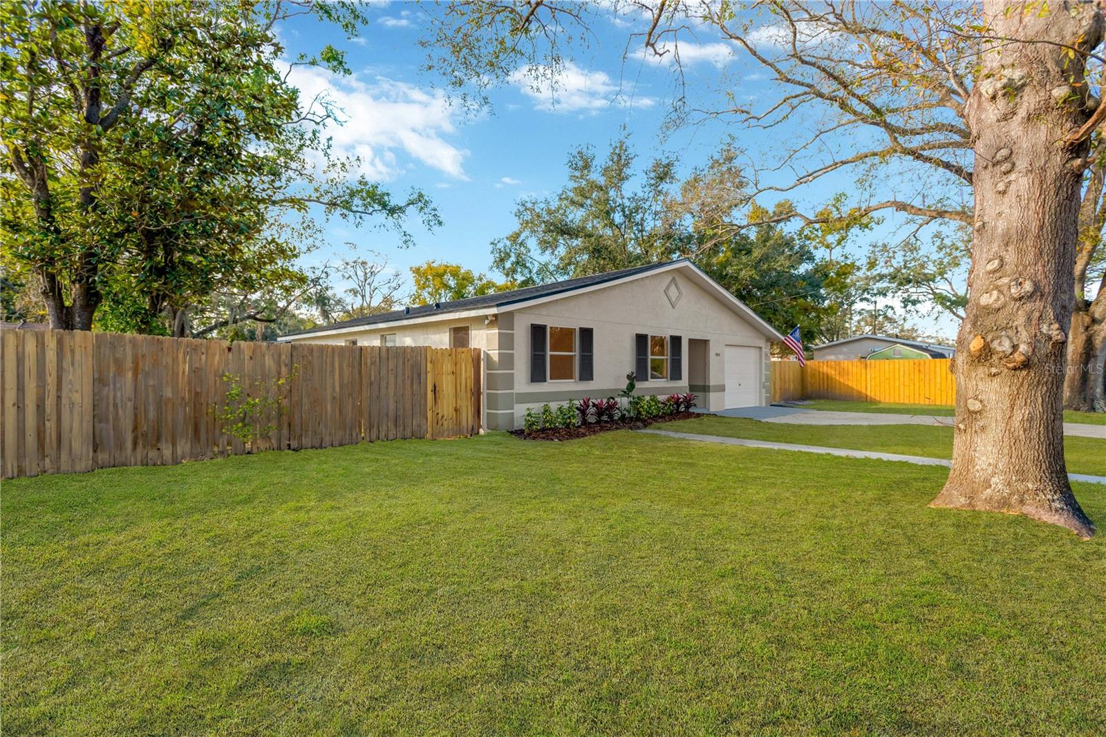 12918 CAMBRIDGE AVE, TAMPA, FL, 33624