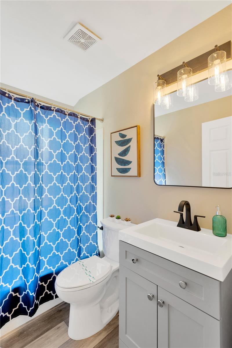 12918 CAMBRIDGE AVE, TAMPA, FL, 33624