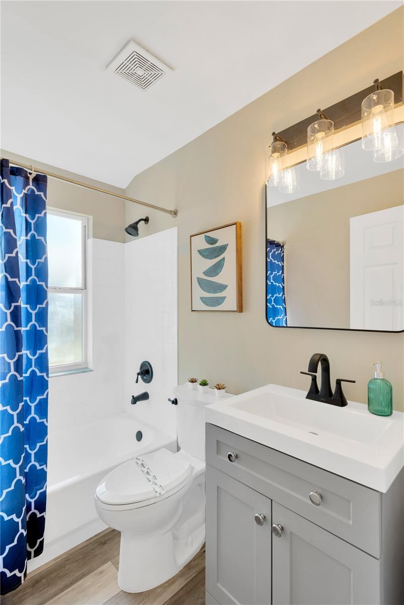 12918 CAMBRIDGE AVE, TAMPA, FL, 33624