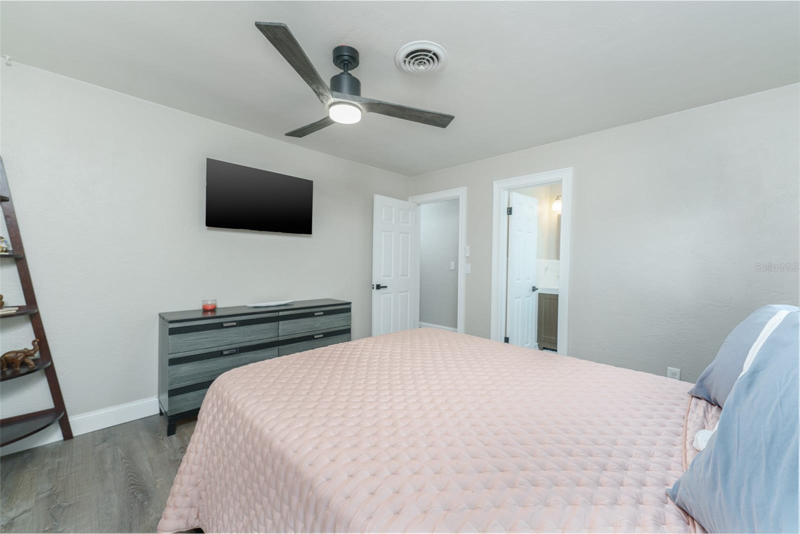 135 DUNDEE RD, DAYTONA BEACH, FL, 32118