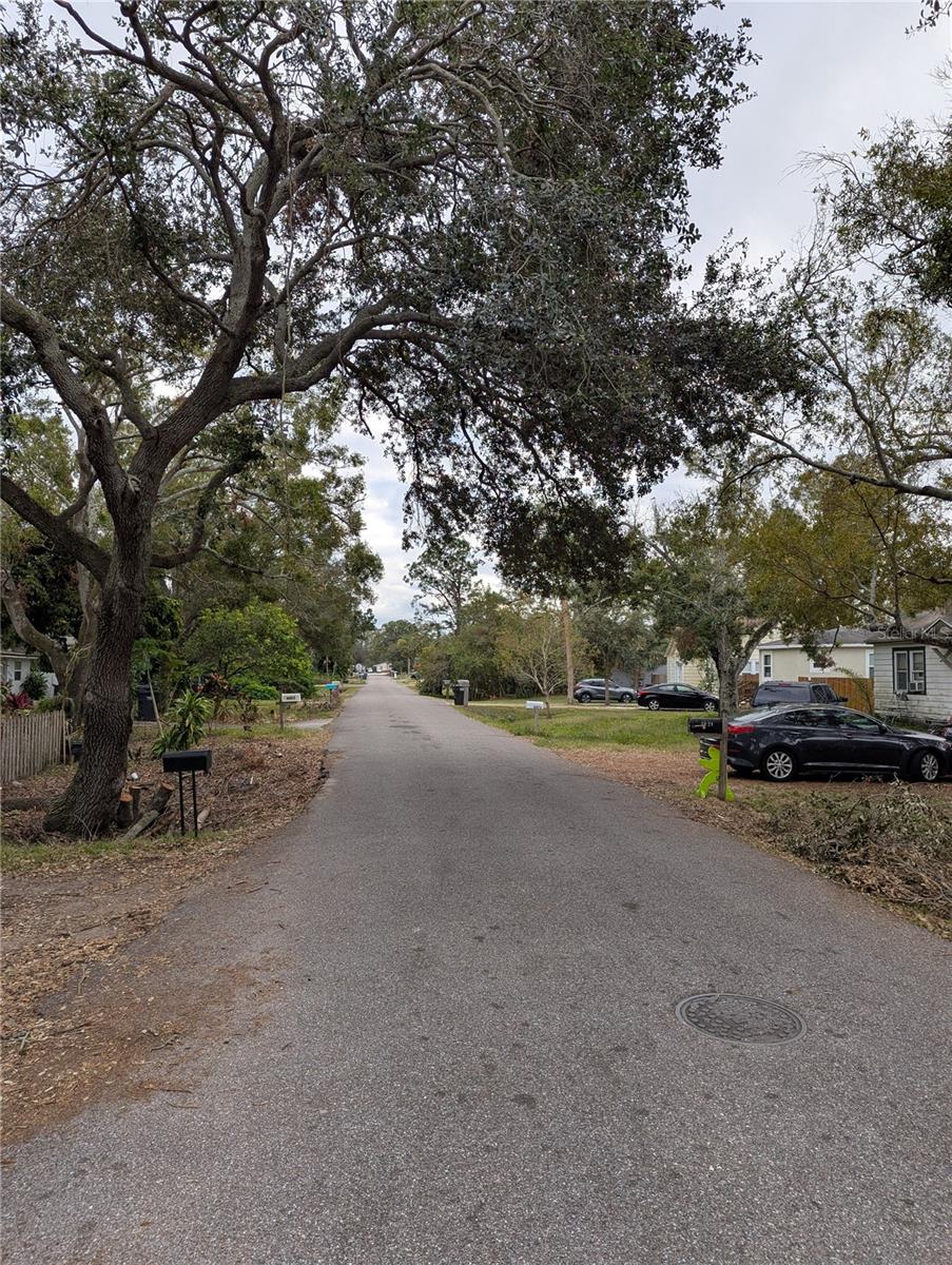 6515 30TH ST N, ST PETERSBURG, FL, 33702