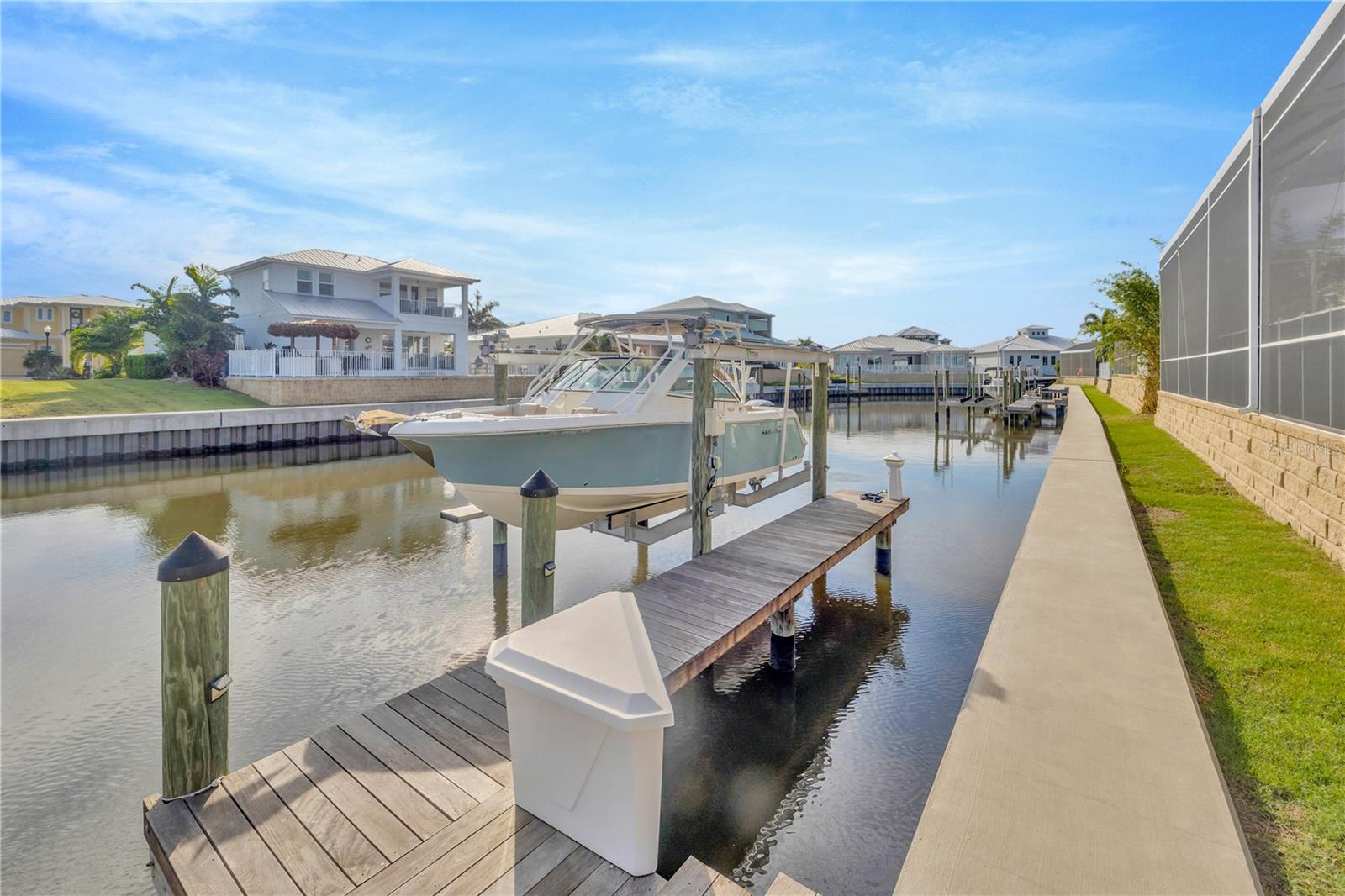 615 MIRABAY BLVD, APOLLO BEACH, FL, 33572