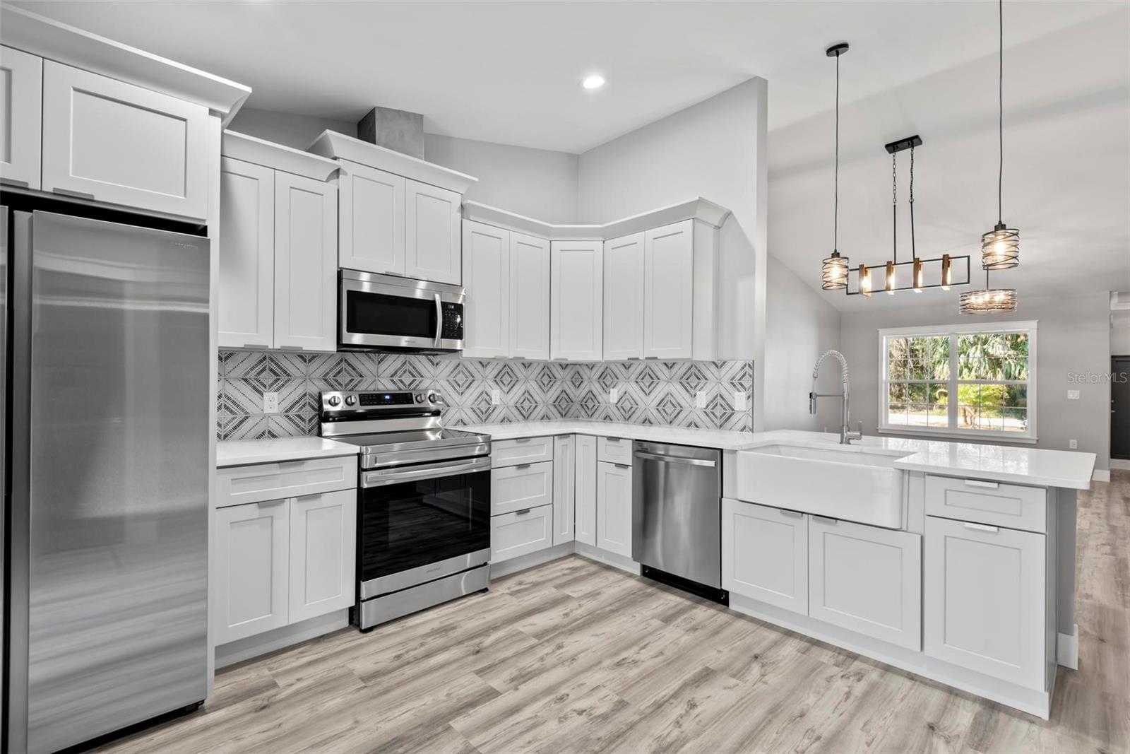 76 LYNBROOK DR, PALM COAST, FL, 32137