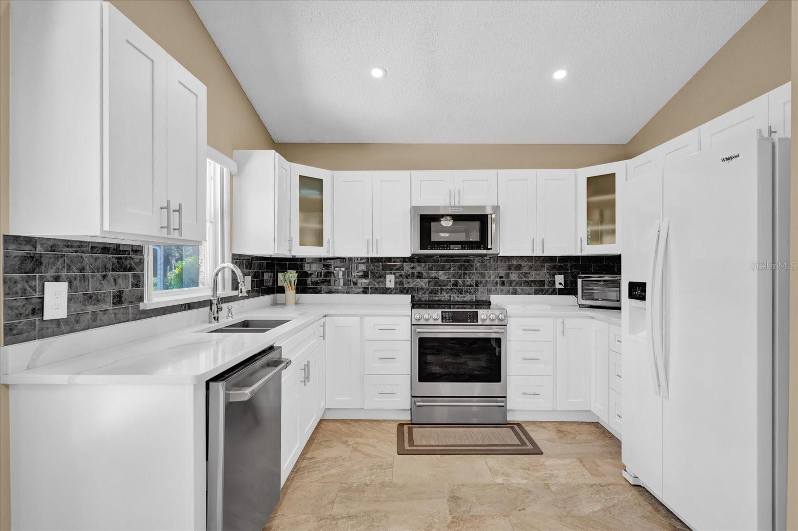 3729 PICKWICK DR, ORLANDO, FL, 32817