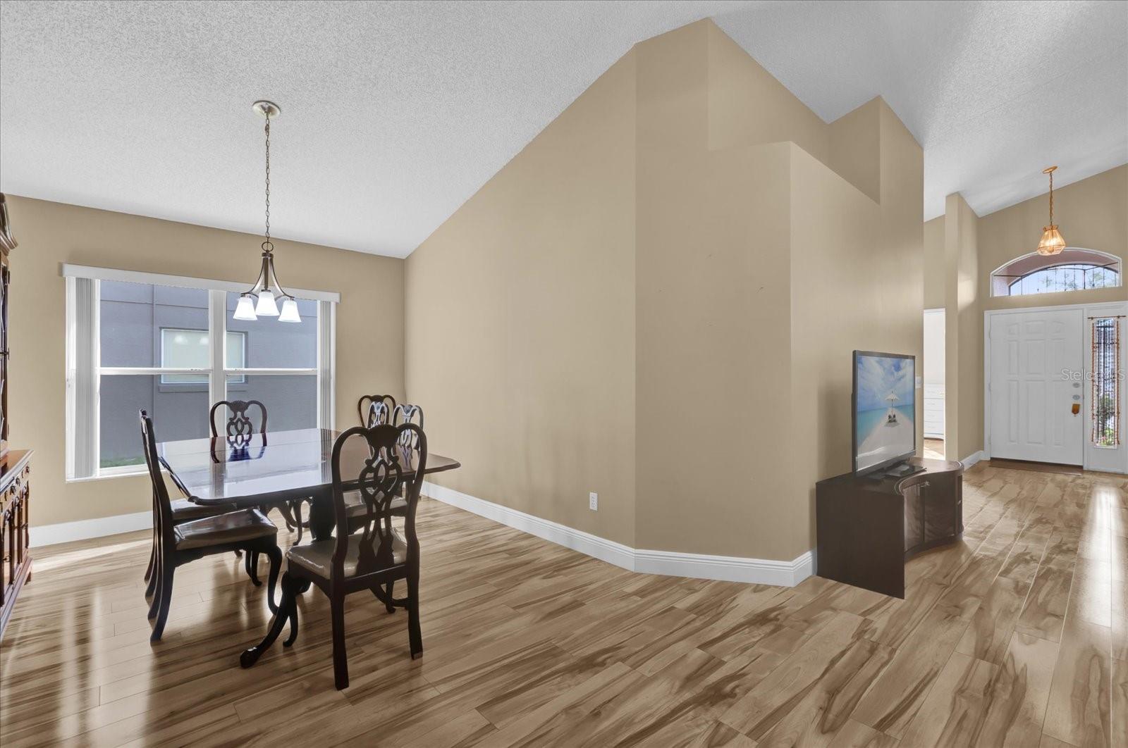 3729 PICKWICK DR, ORLANDO, FL, 32817