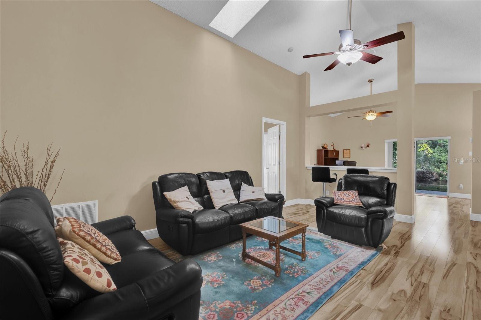 3729 PICKWICK DR, ORLANDO, FL, 32817